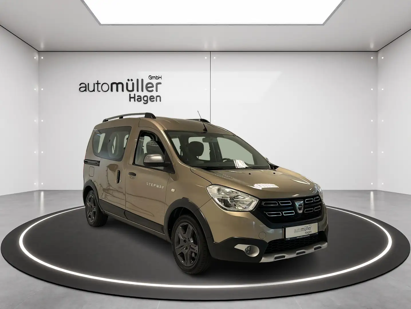 Dacia Dokker 1.3 TCe Stepway NAVI|KAMERA|KLIMA|8-BEREI Beige - 1