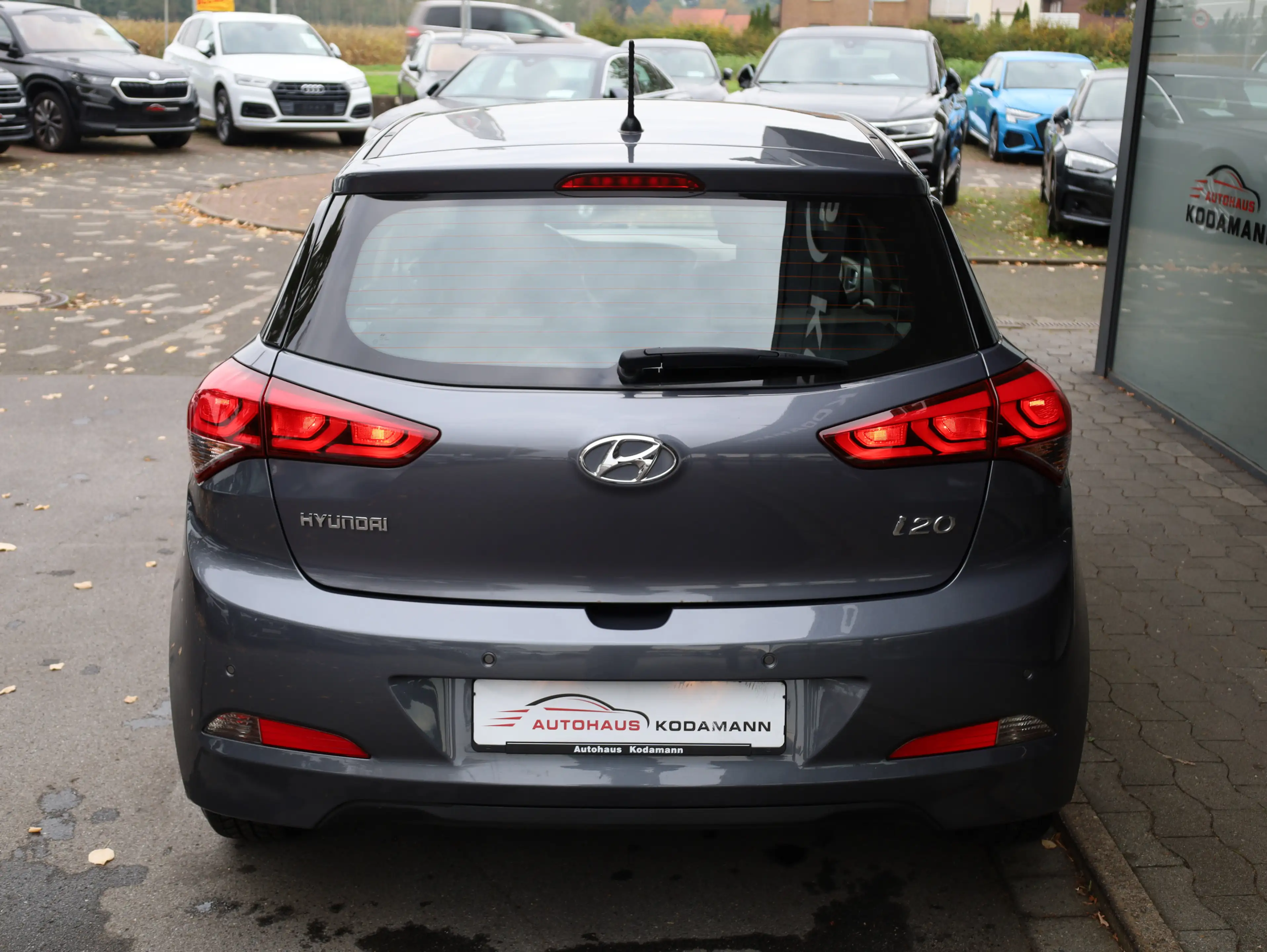Hyundai i20 Trend 1.4 Automatik*Klima*PDC*Lenkradheizung — photo 7