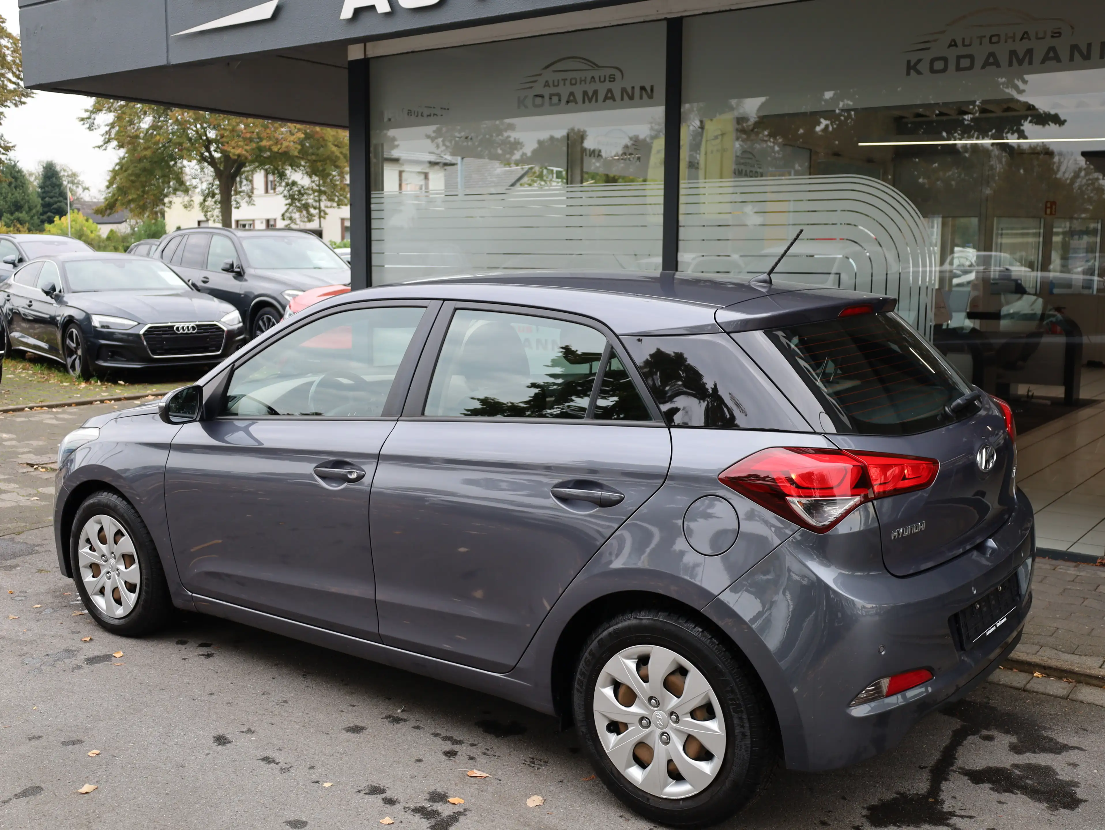 Hyundai i20 Trend 1.4 Automatik*Klima*PDC*Lenkradheizung — photo 6
