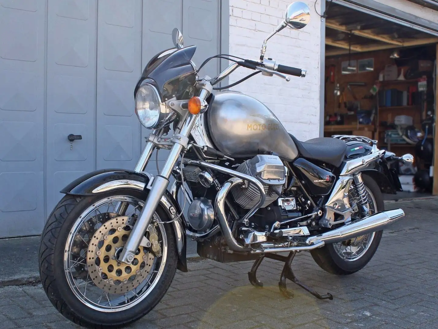 Moto Guzzi California Negru - 1