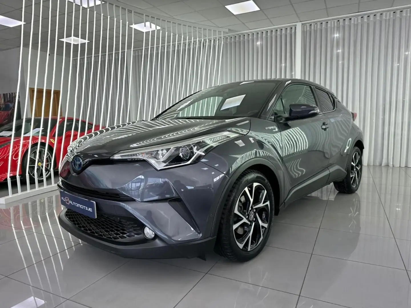 Toyota C-HR 125H Advance Gris - 1