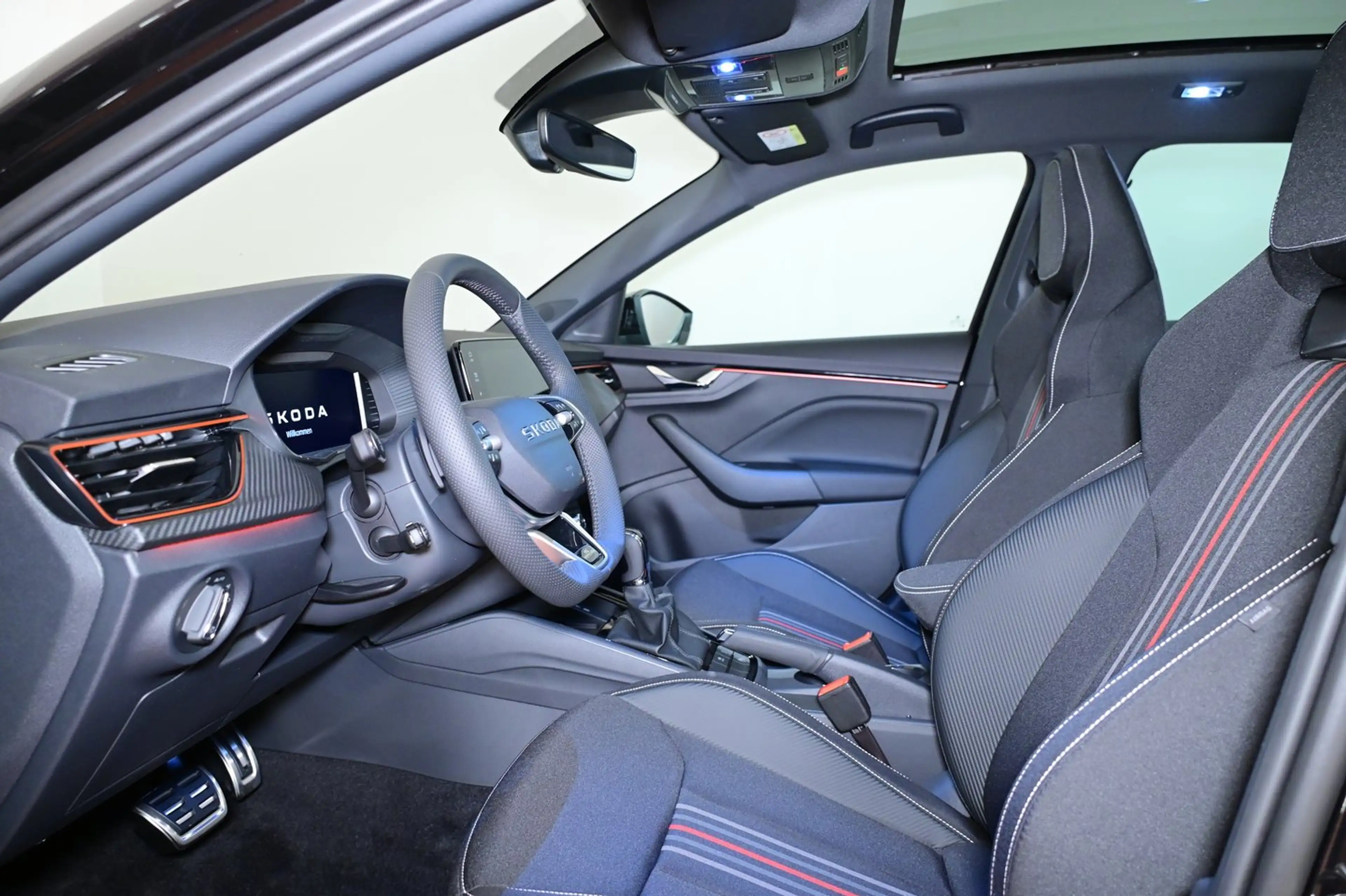 Skoda Scala Monte Carlo TSI DSG — photo 7
