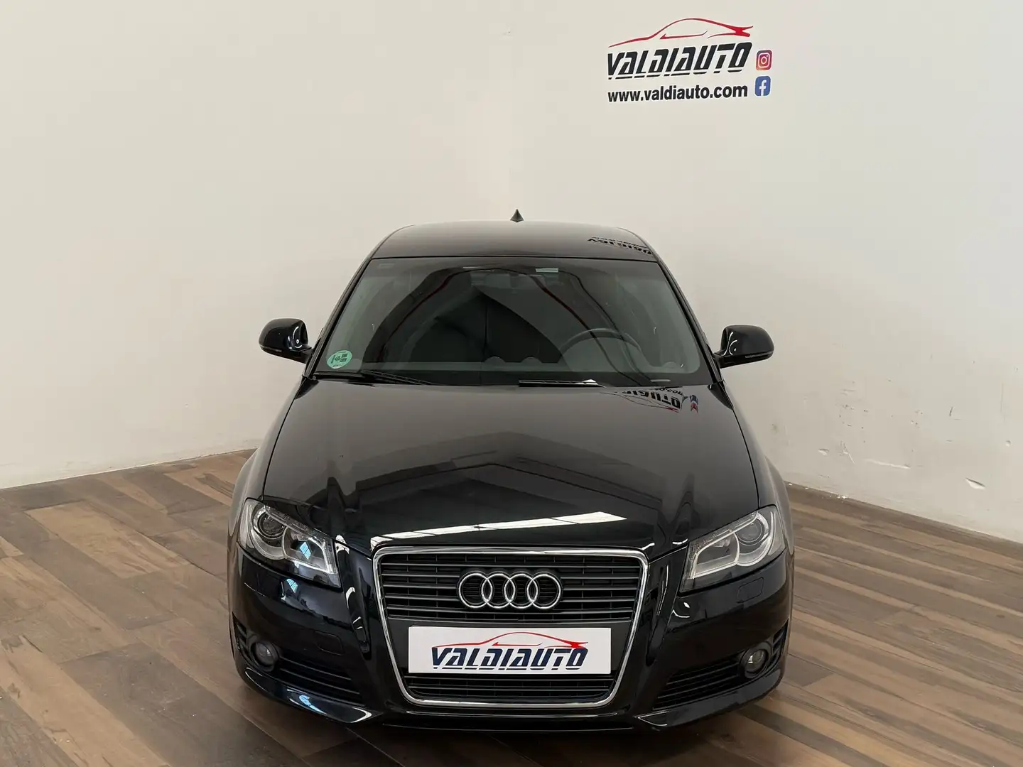 Audi A3 Sportback 1.4 TFSI Attraction S-Tronic Negro - 2