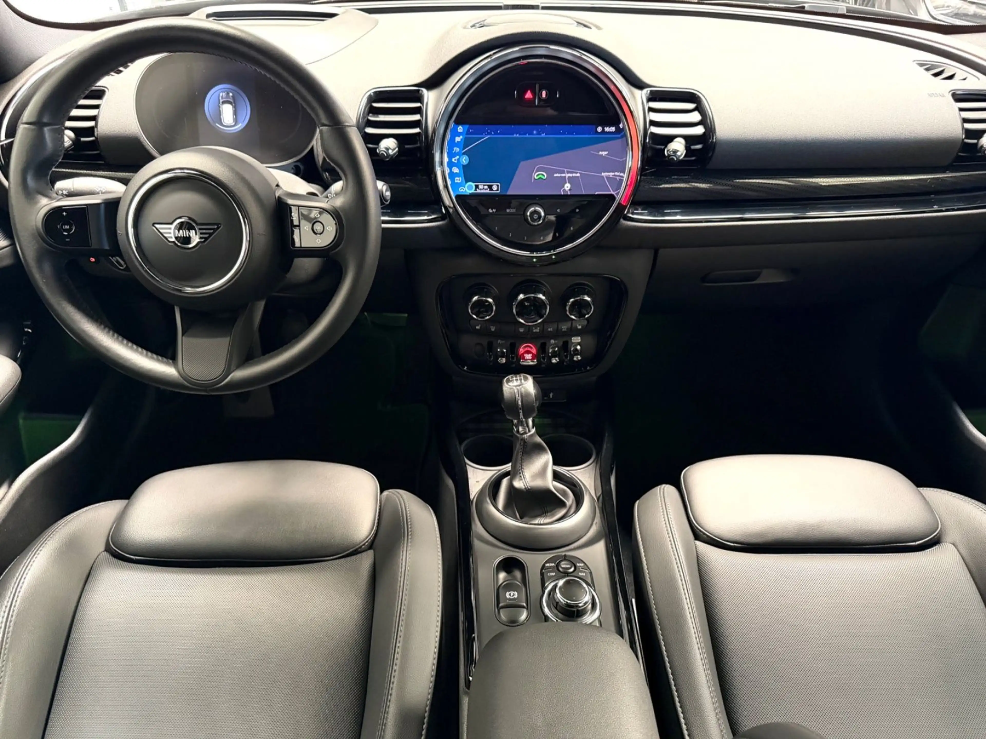 MINI One Clubman Classic Trim /KeyLess/CarPlay/HUD — photo 13