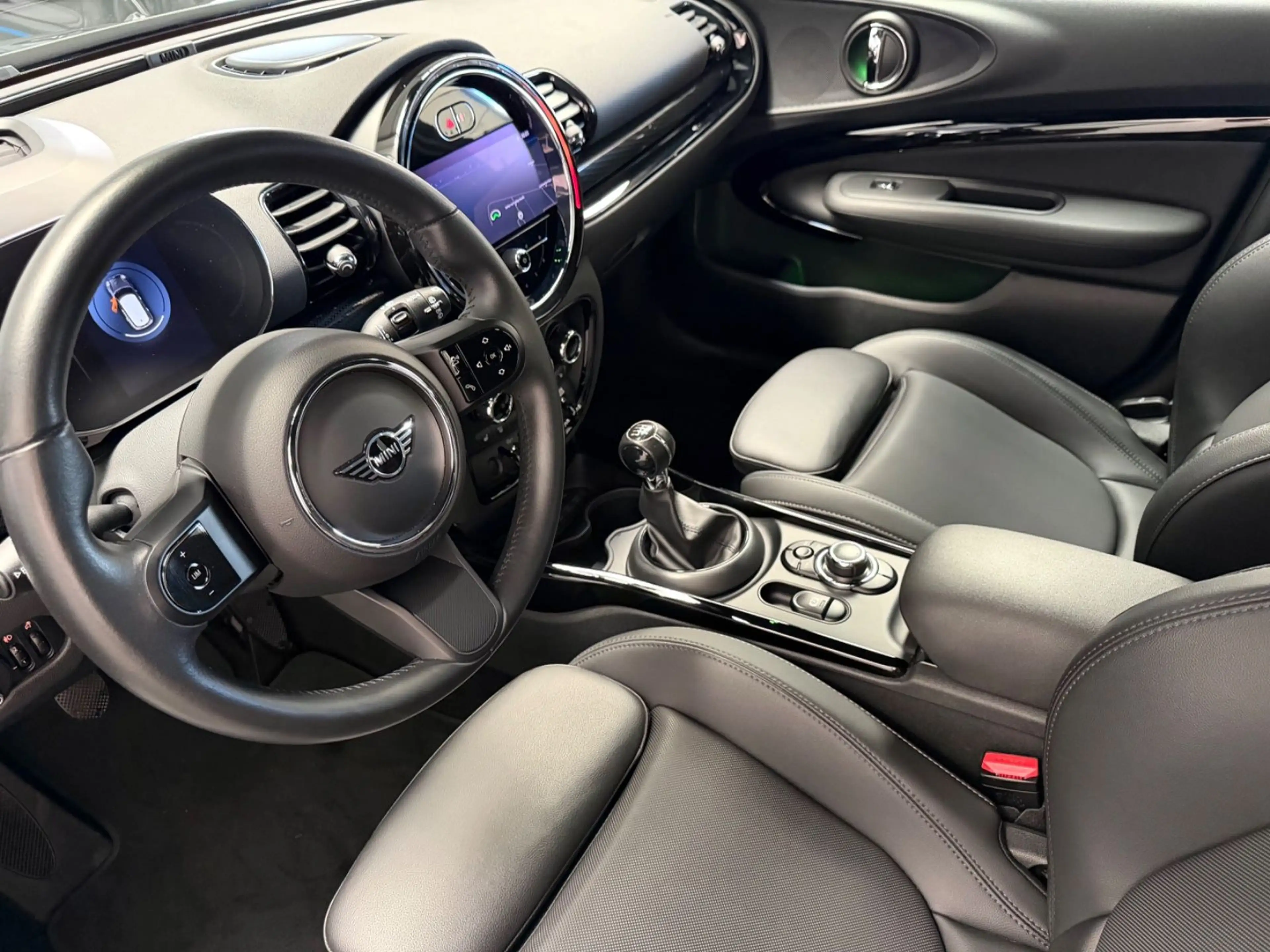 MINI One Clubman Classic Trim /KeyLess/CarPlay/HUD — photo 11