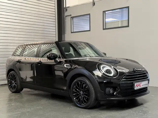 Mini One Clubman Classic Trim /KeyLess/CarPlay/HUD
