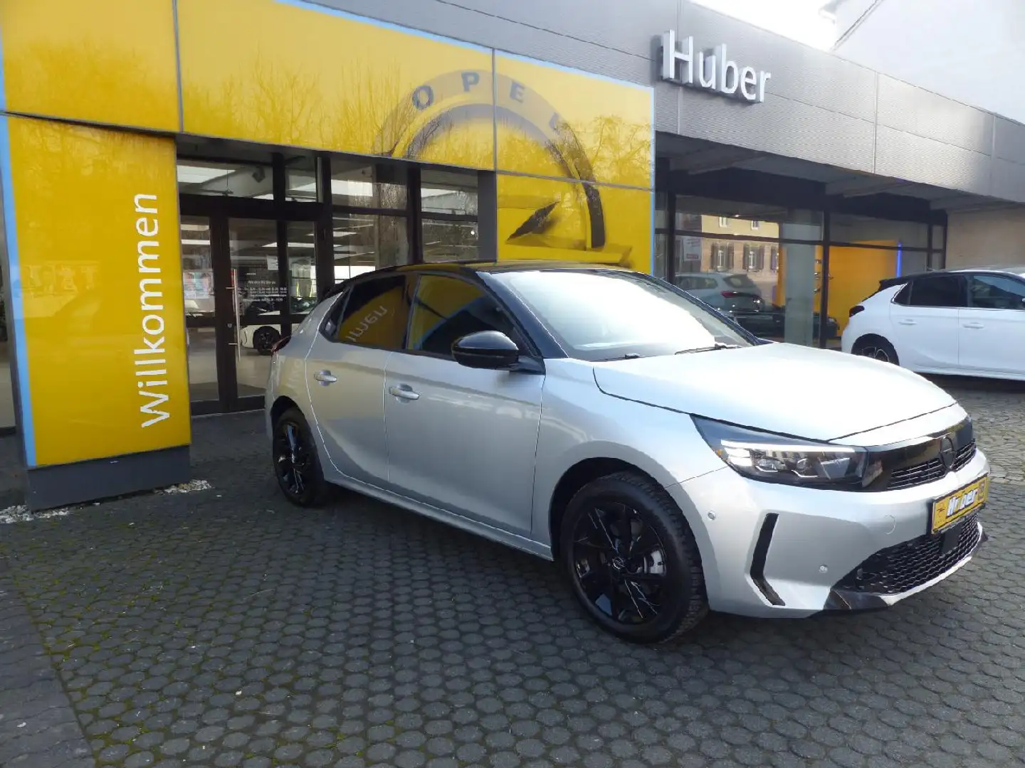 Opel Corsa GS AUTOMATIK Silber - 1