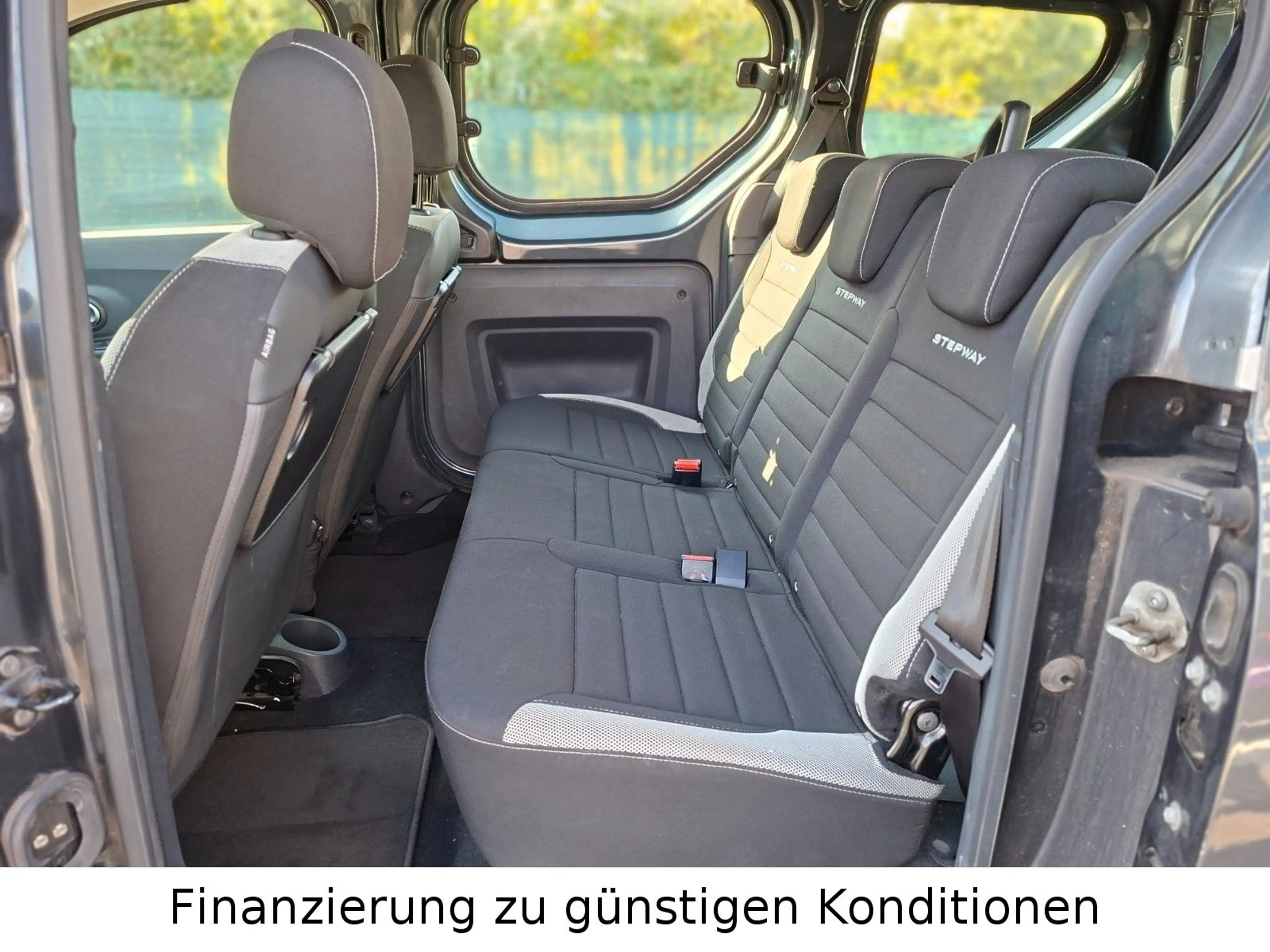 Dacia Dokker Stepway Plus* R-KAMERA*NAVI*SHZ*TEMPOMAT* — photo 12