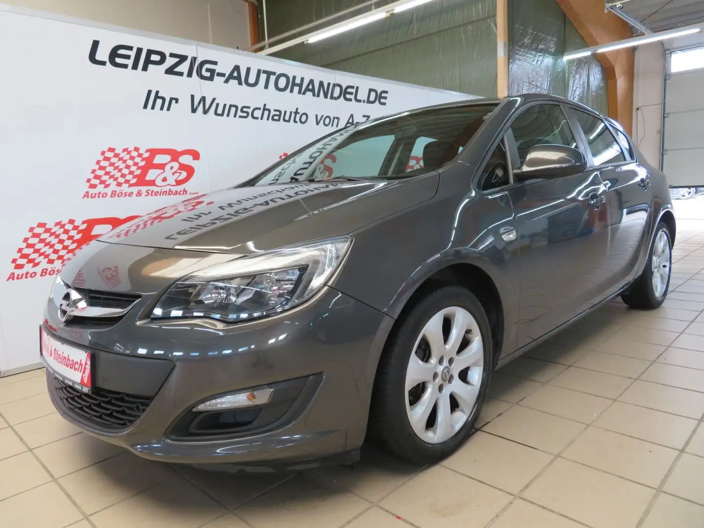 Opel Astra J Turbo Style*Aut*Klimaaut*PDC*SHZ*GRA Grau - 1