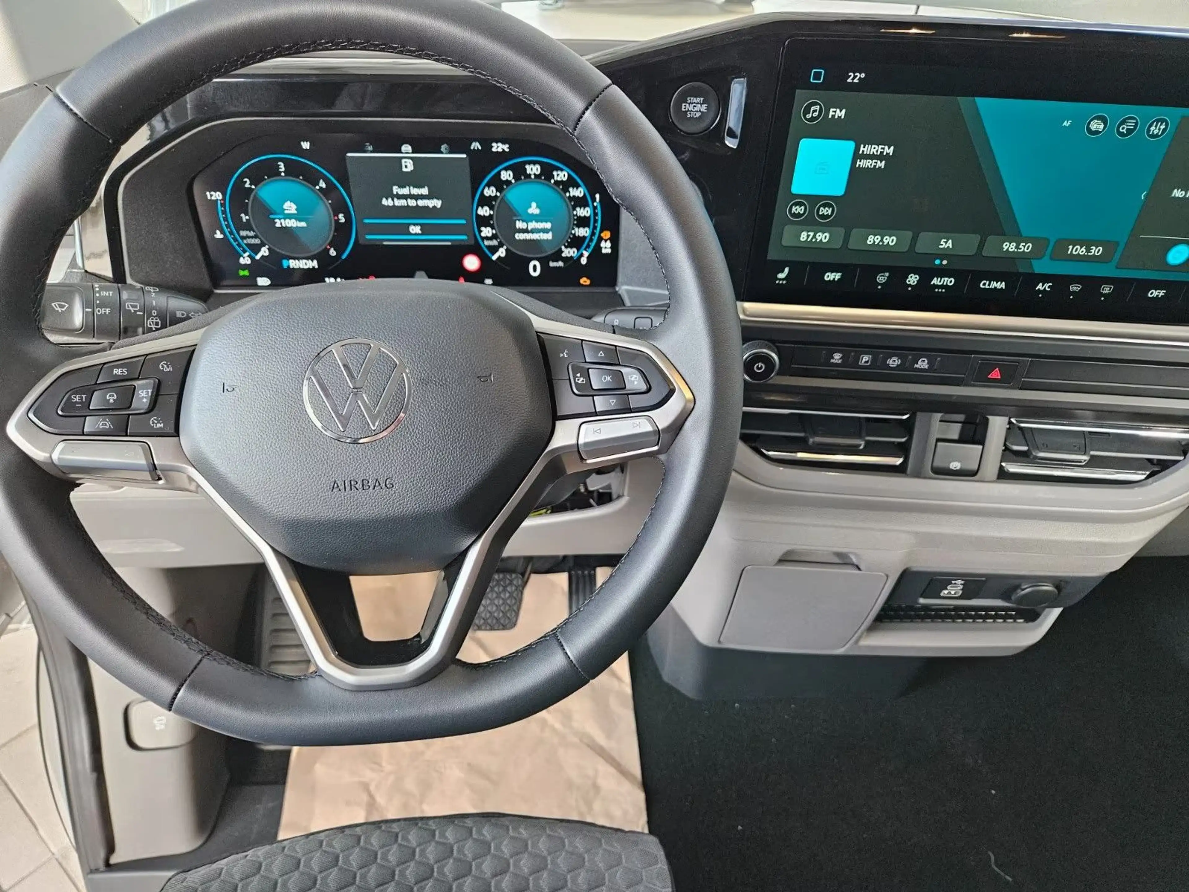 Volkswagen T7 Caravelle T7 LR Caravelle TDI DSG Life AHK ACC Matrix Kam — photo 3