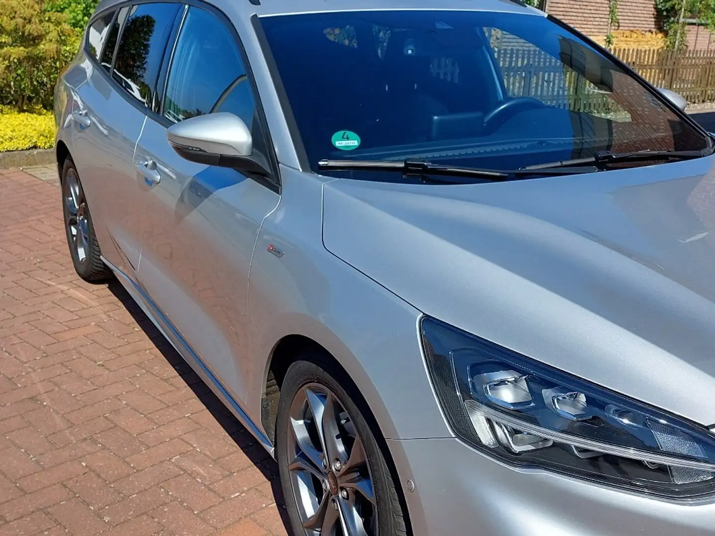 Ford Focus Turnier 2.0 EcoBlue Start-Stopp-System ST-LINE - 1