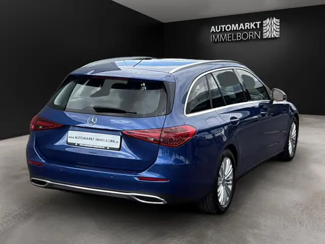 Mercedes-Benz C-Class view 7