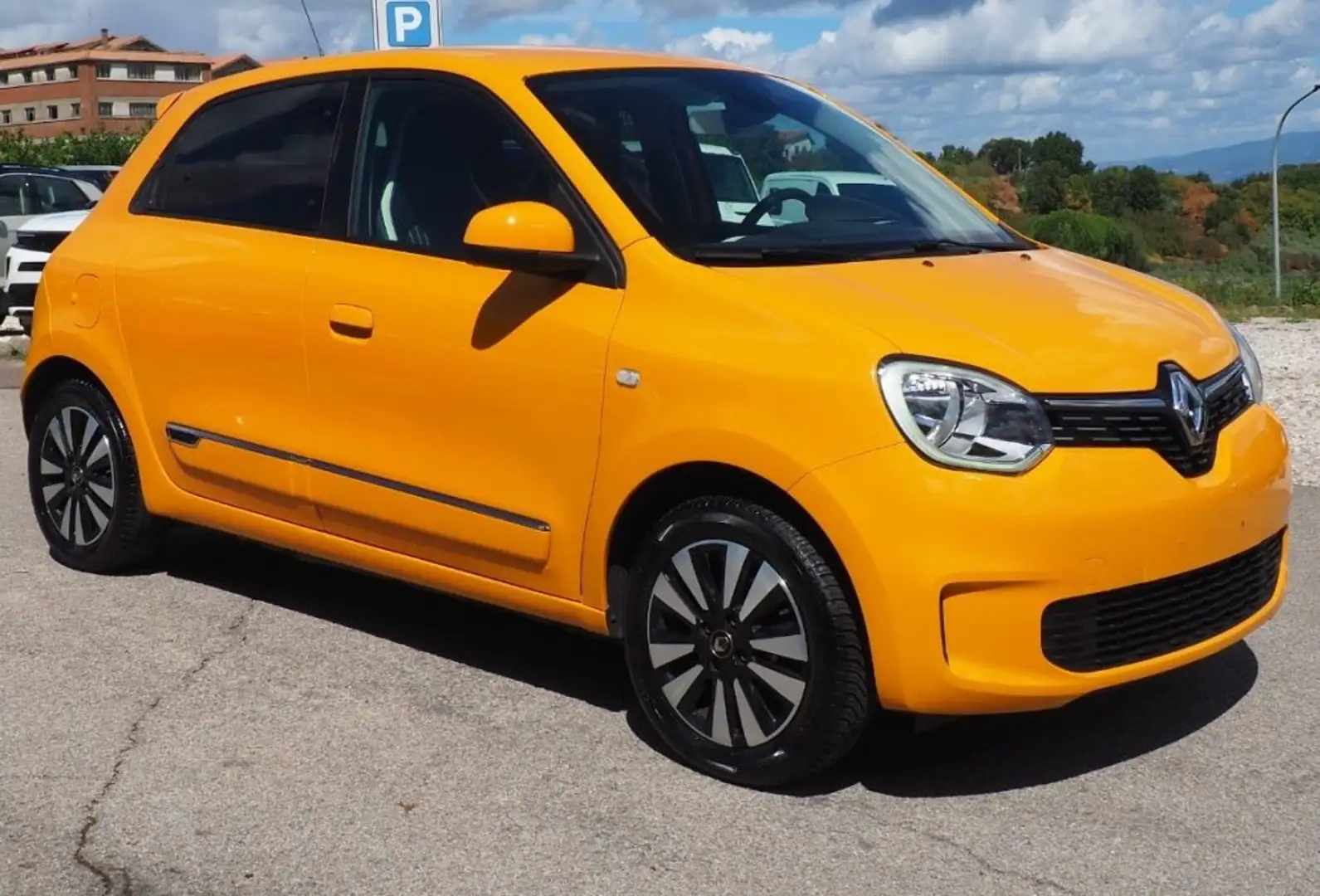 Renault Twingo 1000 SCE INTENS 65CV CARPLAY CAMERA PDC ITALIA Arancione - 1