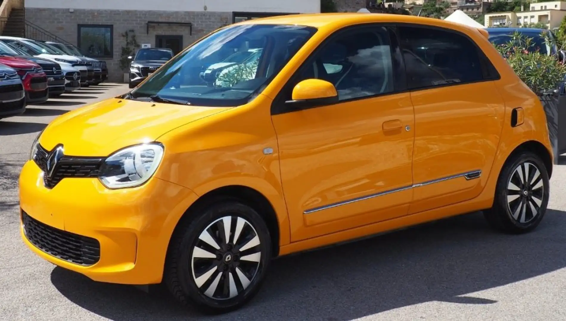 Renault Twingo 1000 SCE INTENS 65CV CARPLAY CAMERA PDC ITALIA Arancione - 2