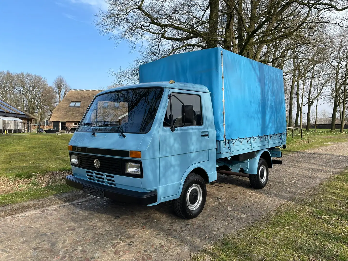 Volkswagen LT 31 Pickup 2.4 Diesel - 120.800km Albastru - 1