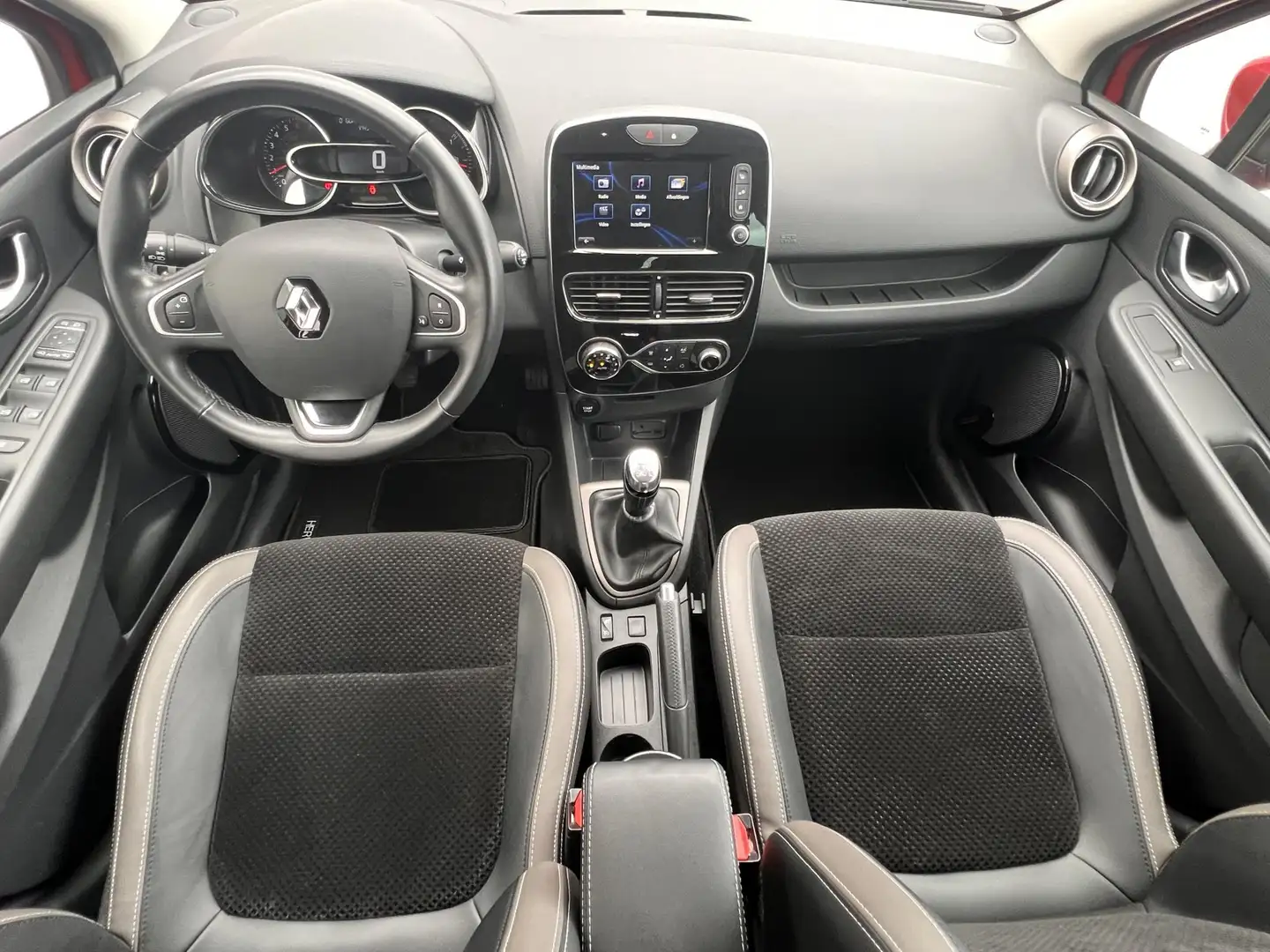 Renault Clio 0.9 TCe Intens / Dealer onderhouden / Weinig km / Rood - 2