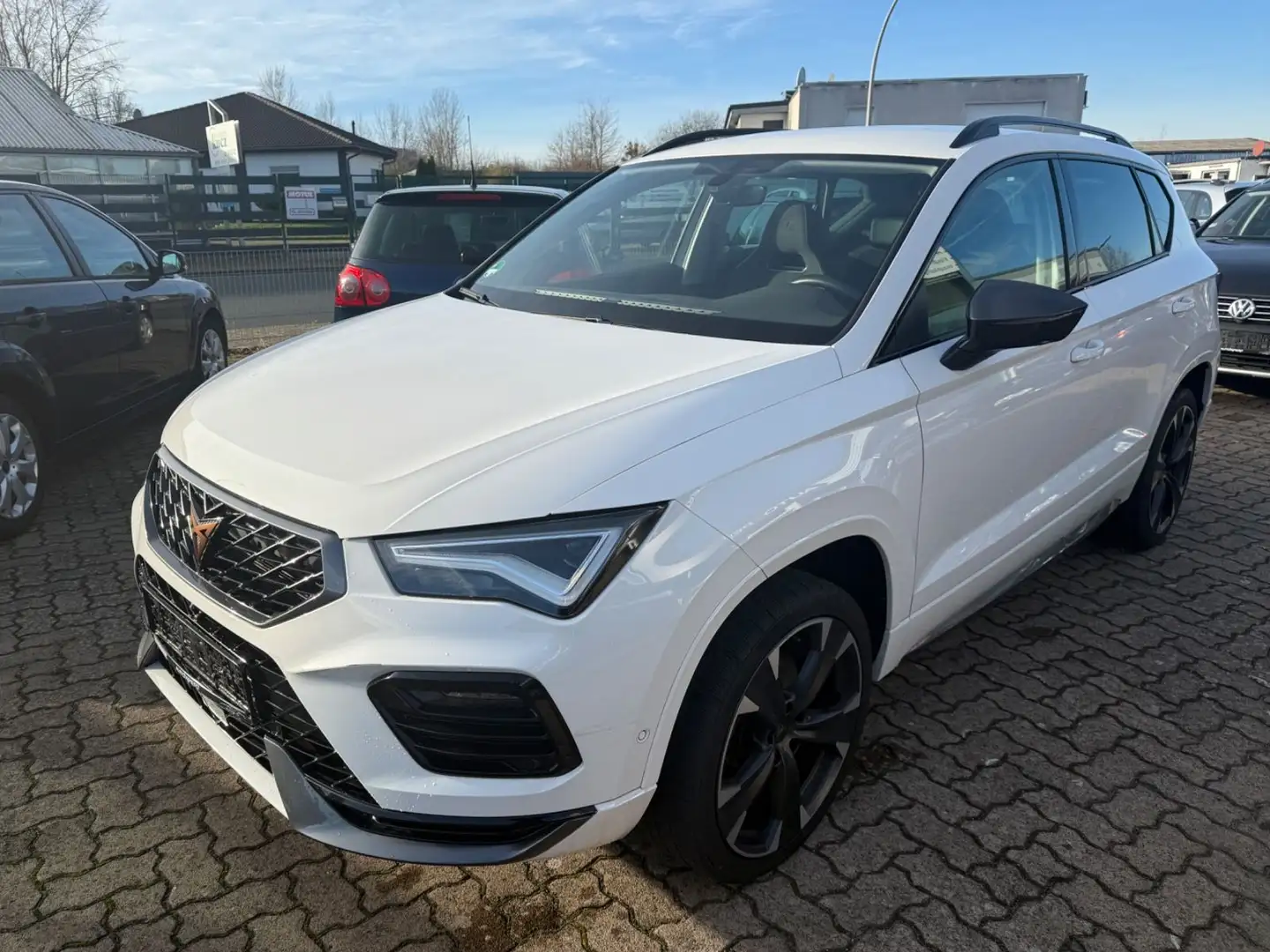 CUPRA Ateca *TEMPOMAT*LED*SPORTSITZE* Weiß - 1