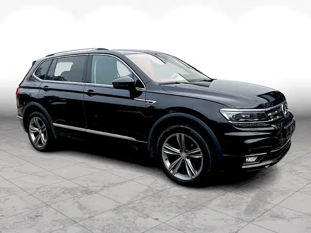 Volkswagen Tiguan Allspace R-LINE*PAN-D*DigiCockpit*7Sitzer*Netto 24.770€*
