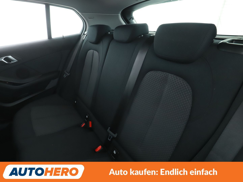 BMW 118 118i Advantage Aut.*NAVI*LED*PDC*TEMPO*SHZ*ALU* — photo 14