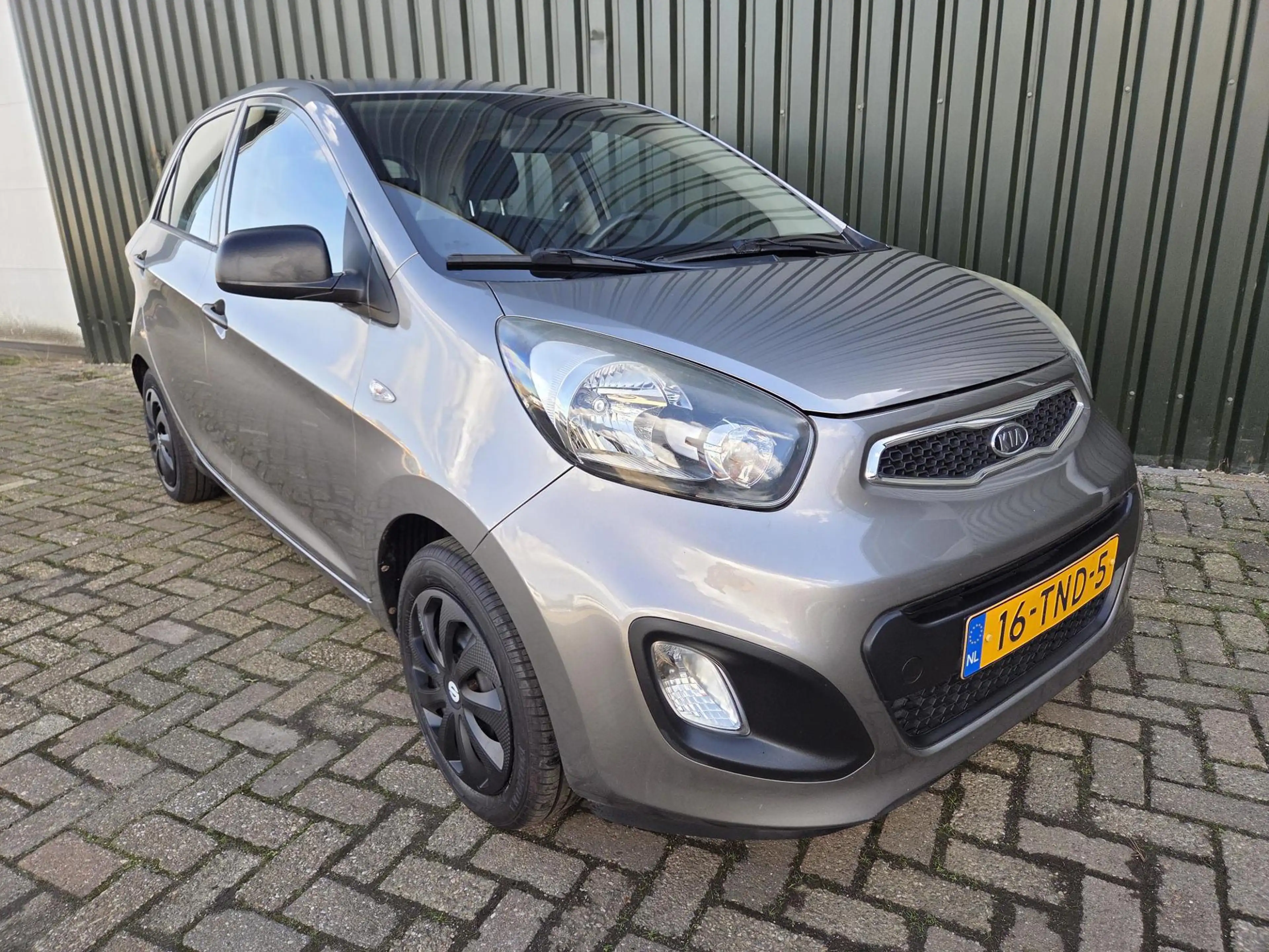 Kia Picanto 1.2 CVVT Comfort Pack 4 Cylinder dealer onderhoud — photo 9