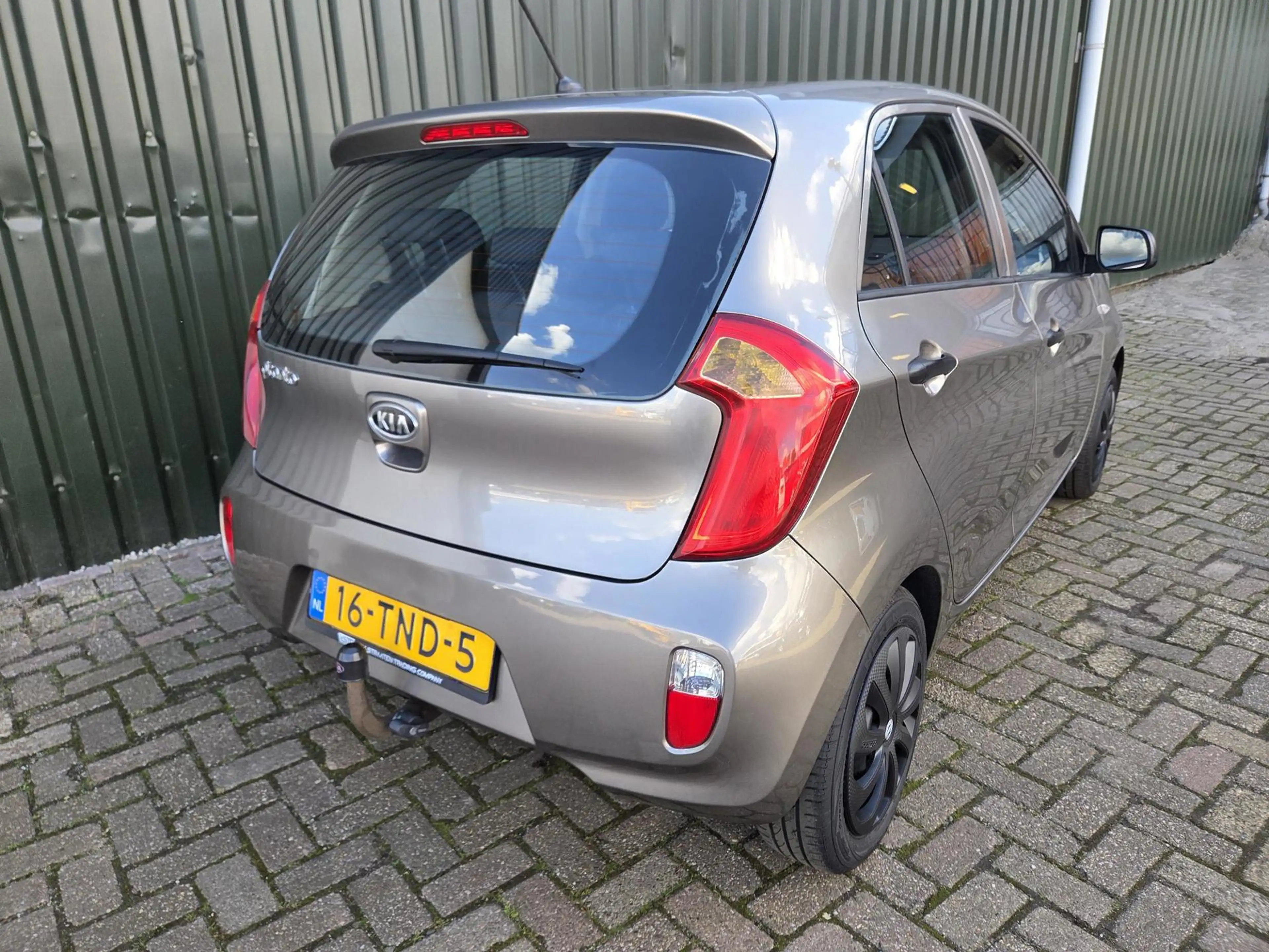Kia Picanto 1.2 CVVT Comfort Pack 4 Cylinder dealer onderhoud — photo 6