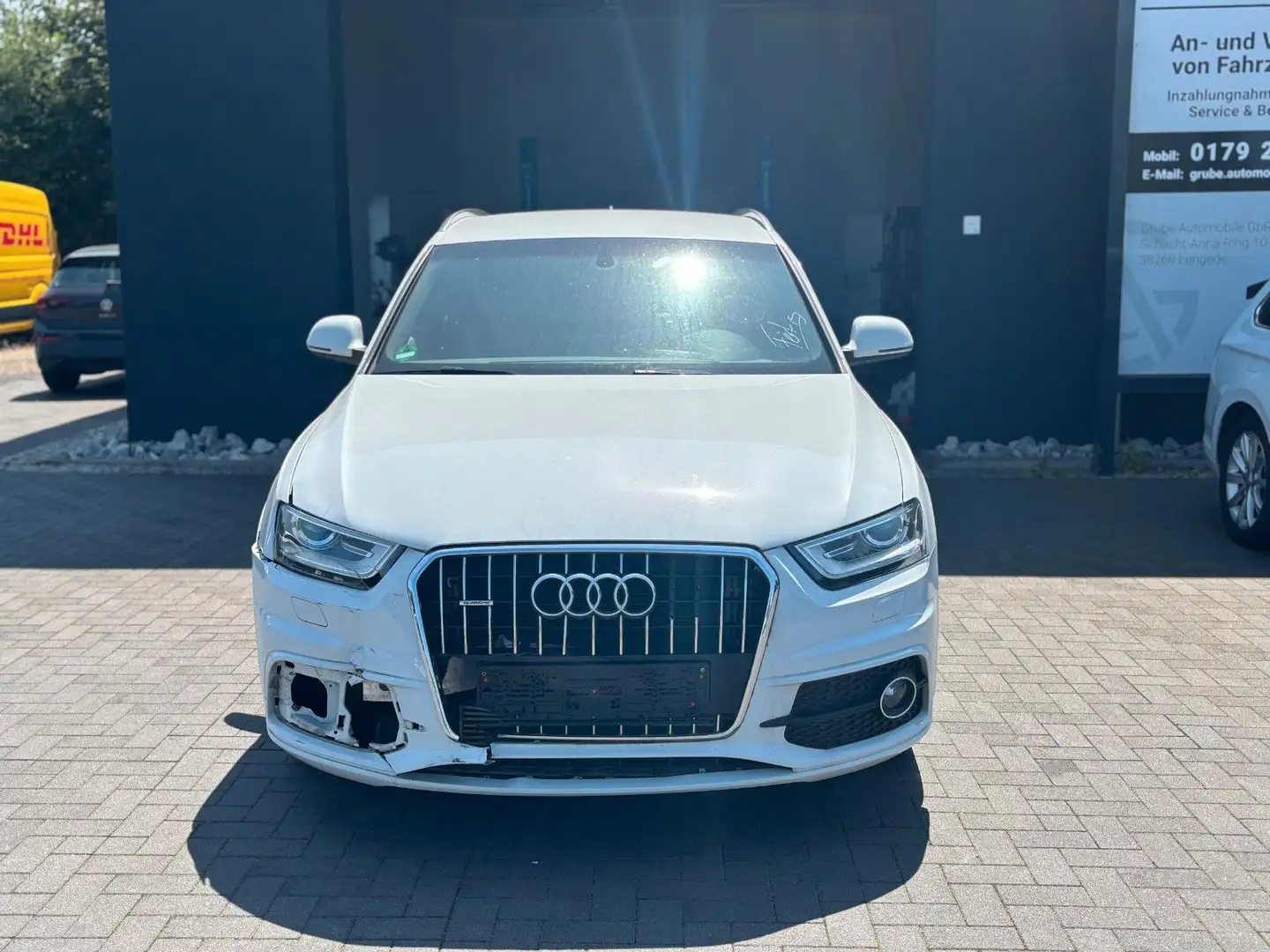 Audi Q3 quattro S-Line 2.0 TDI 130kW Weiß - 2