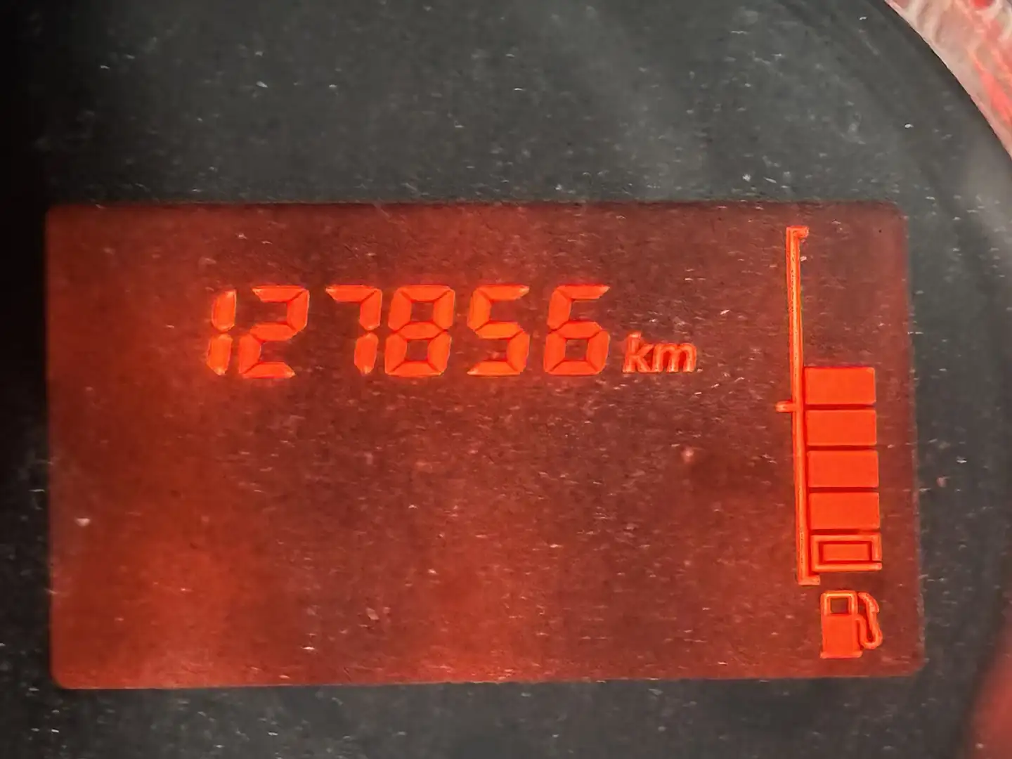 Dacia Duster Supreme dCi 110 4WD Schwarz - 1