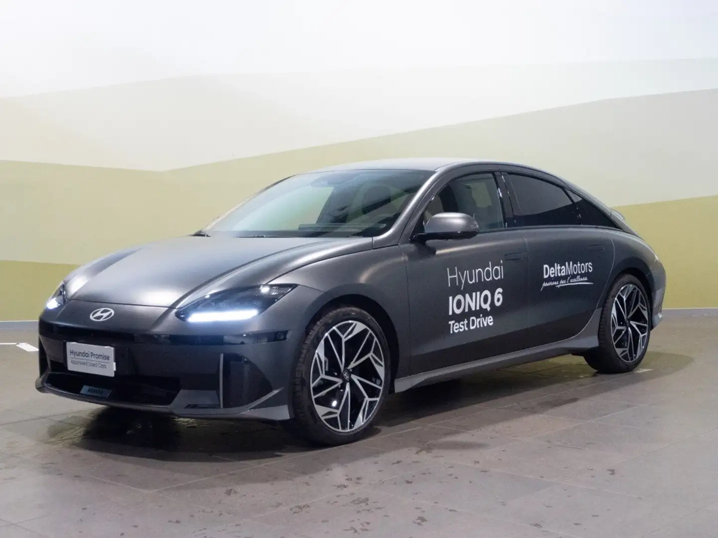 Hyundai IONIQ 6 77.4KWH 4WD EVOLUTION Gris - 1