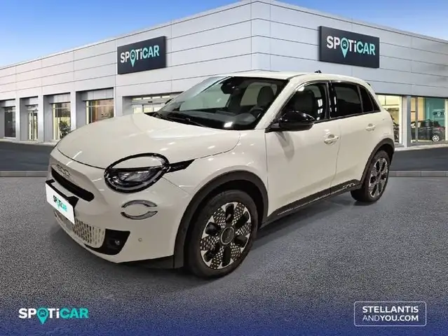 2025 Fiat 600 in White for sale