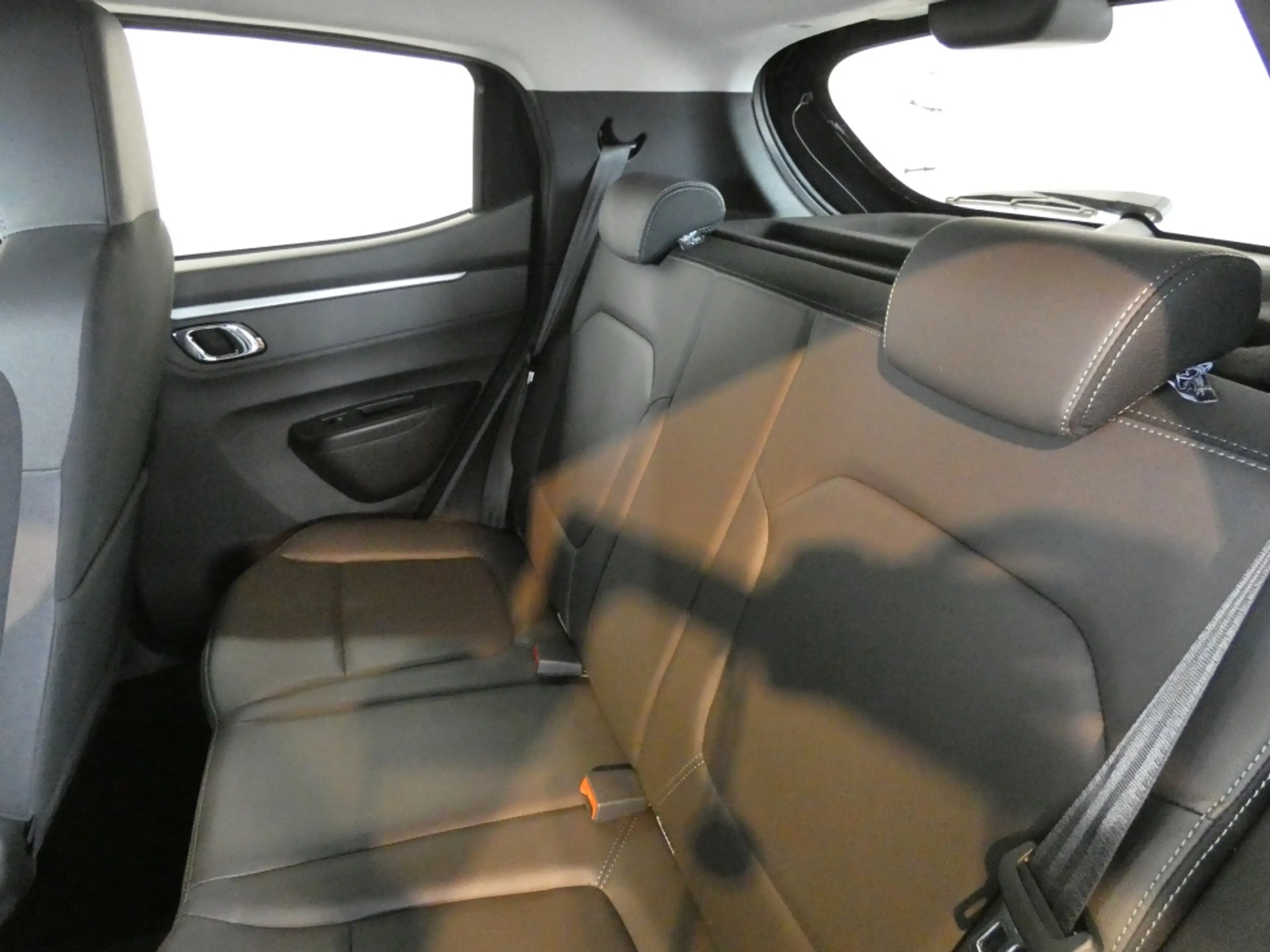 Dacia Spring Expression Navi en Camera — photo 10