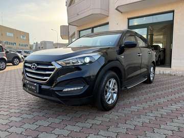 Tucson II 2015 1.7 crdi Confort Plus 2wd 115cv