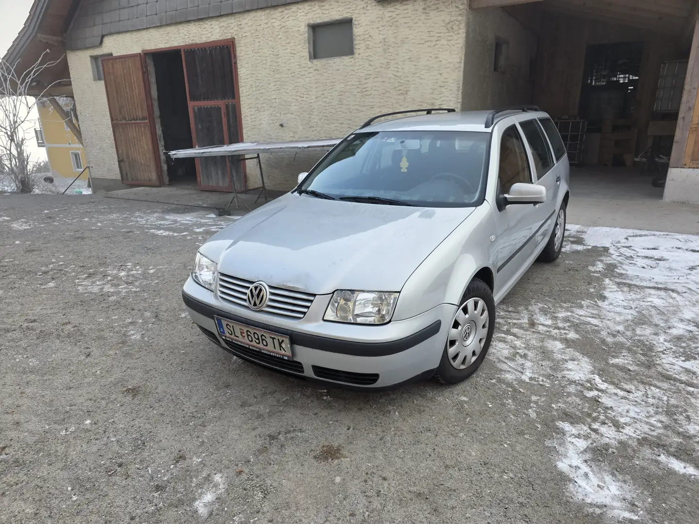 Volkswagen Bora Bora Variant 1,9 TDI PD Grau - 1