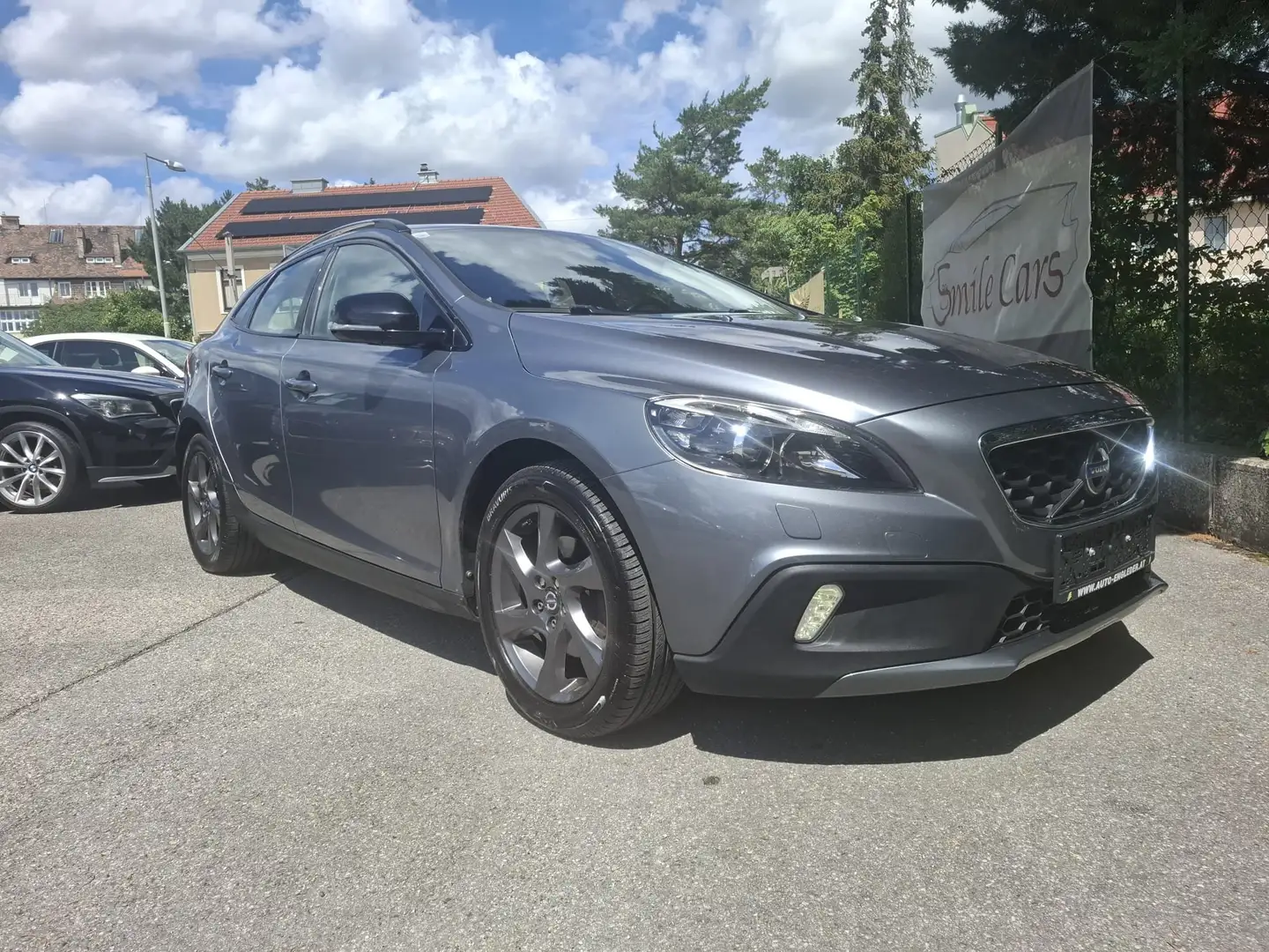 Volvo V40 Cross Country V40 Cross Country D2 Summum Grau - 1