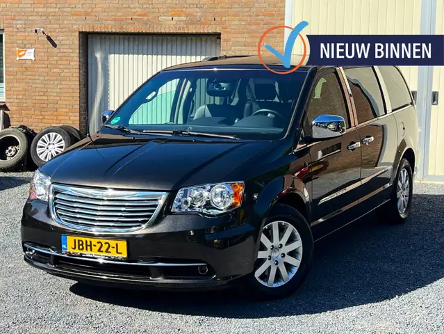 Chrysler Grand Voyager 3.6 V6 LIMITED CITRINESCHWARZ 2xTV/DVD/STOW&GO/