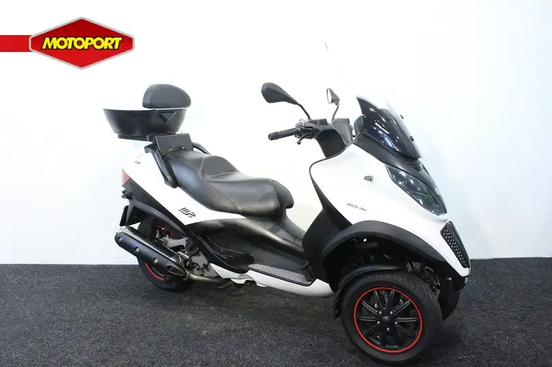 Piaggio MP3 500 - foto 6
