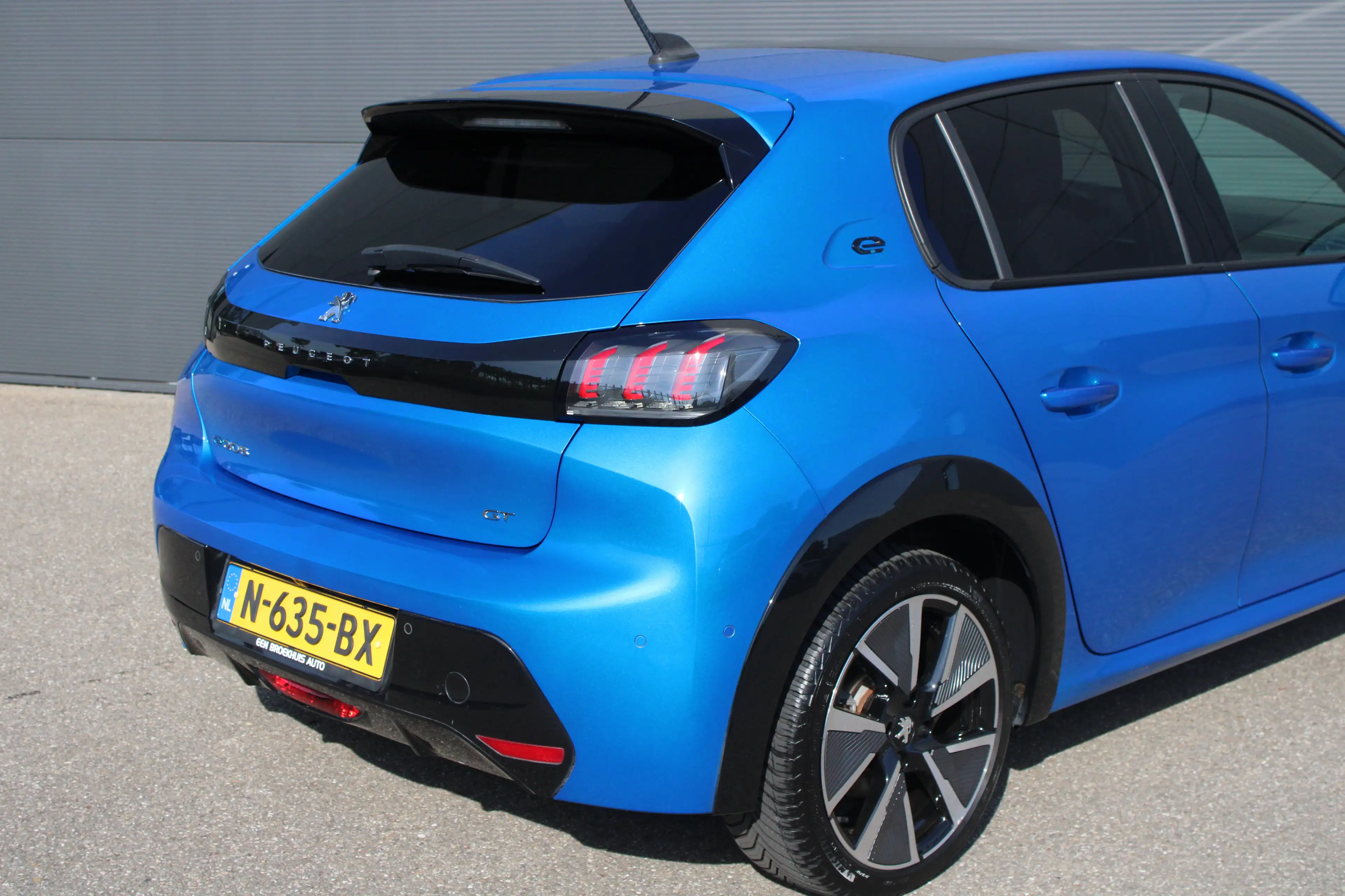 Peugeot e-208 EV GT 350 50 kWh | Fase 3 laden | SOH 92,56% | All — photo 13