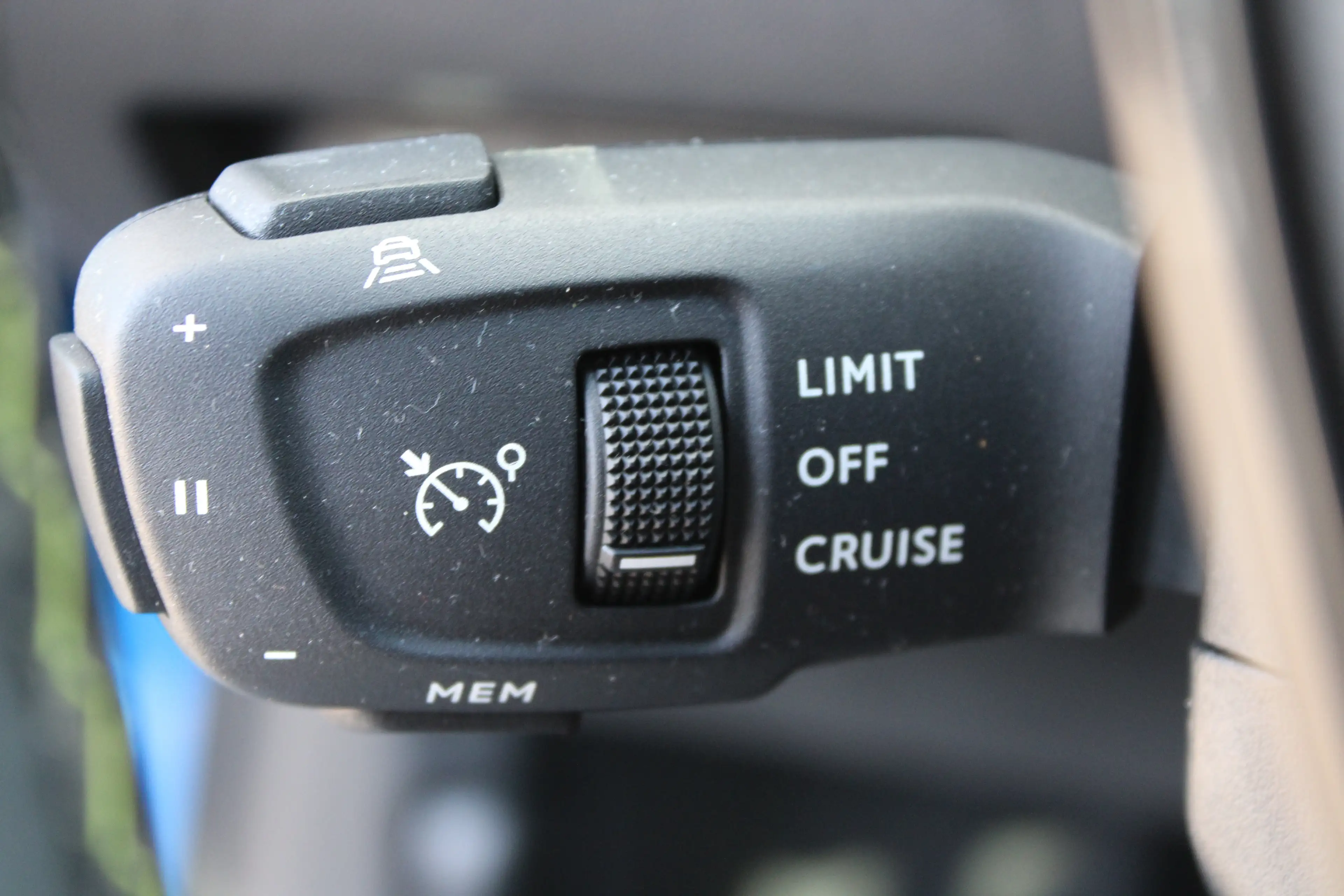 Peugeot e-208 EV GT 350 50 kWh | Fase 3 laden | SOH 92,56% | All — photo 22