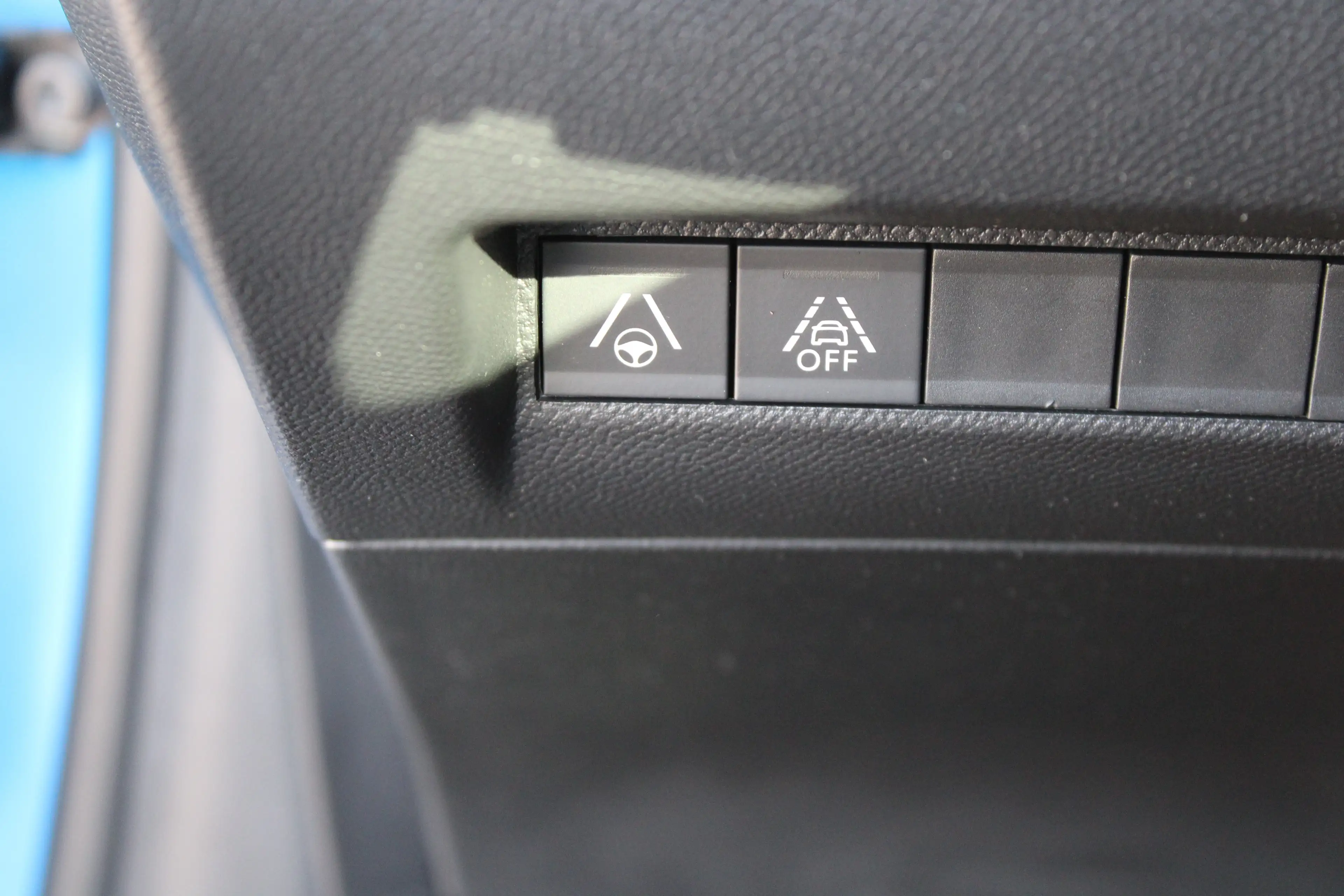 Peugeot e-208 EV GT 350 50 kWh | Fase 3 laden | SOH 92,56% | All — photo 21