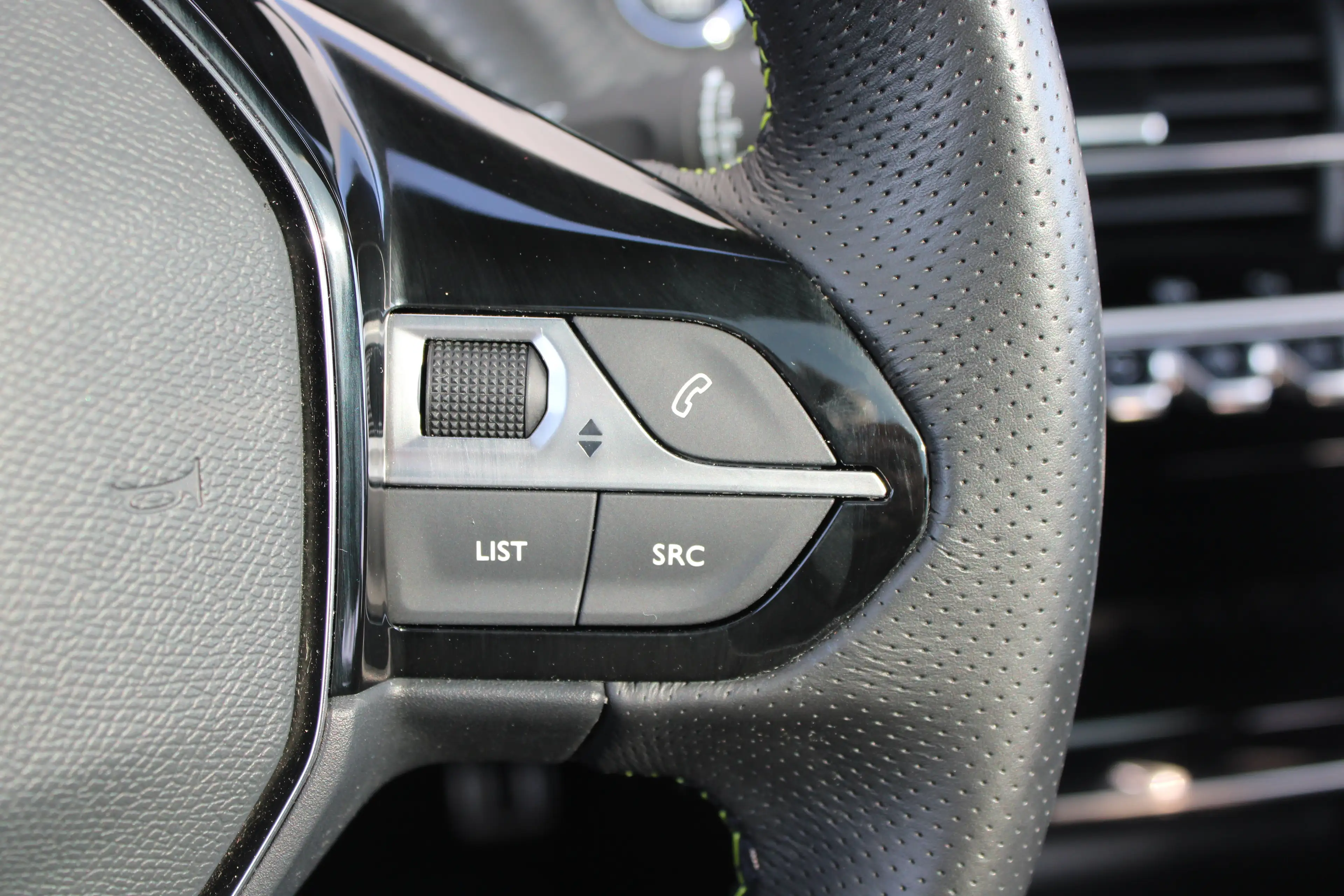 Peugeot e-208 EV GT 350 50 kWh | Fase 3 laden | SOH 92,56% | All — photo 29