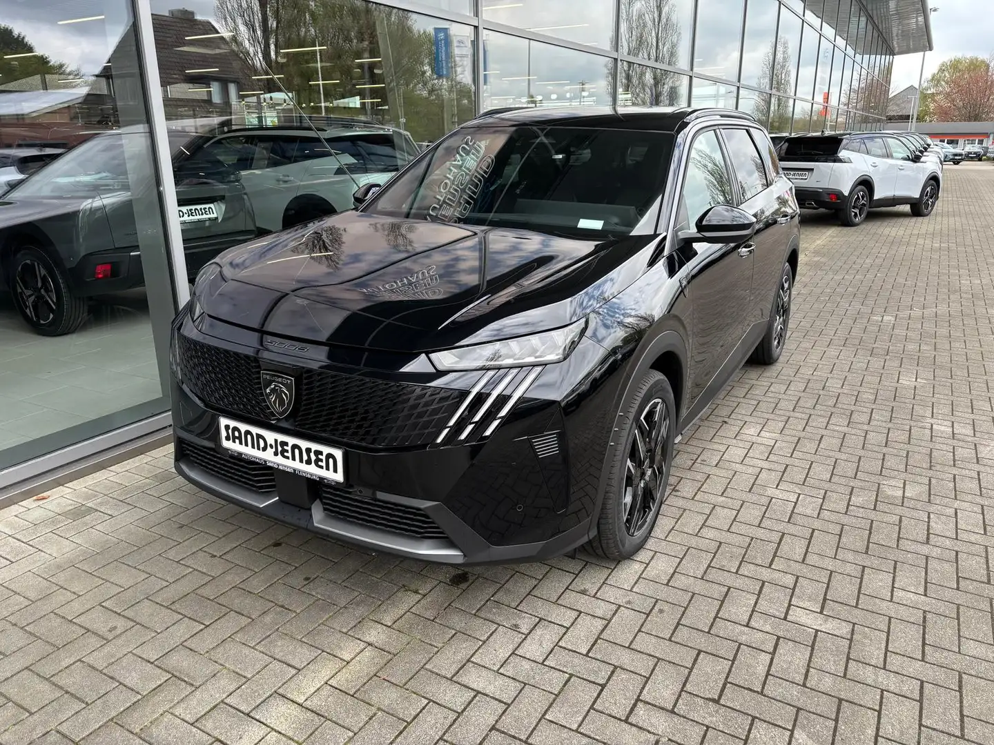 Peugeot 5008 GT 145 MHEV EAT 7-Sitz ACC Navi LED Kamera Schwarz - 2