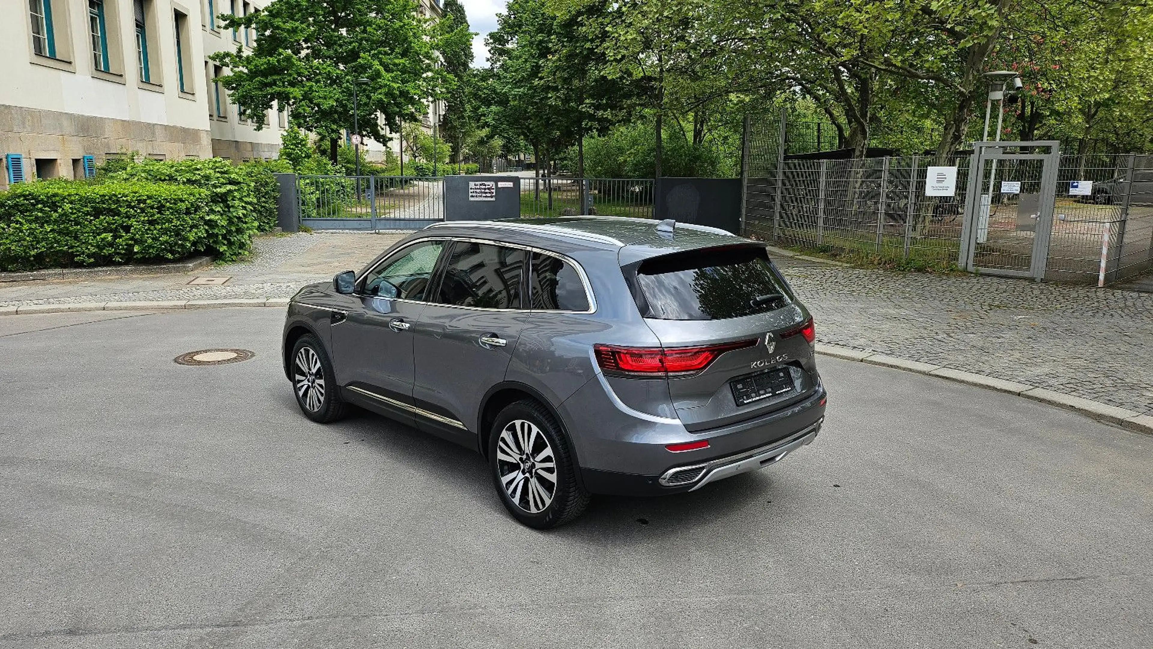 Renault Koleos Initiale Paris 4x4 Panorama Wartung neu — photo 3
