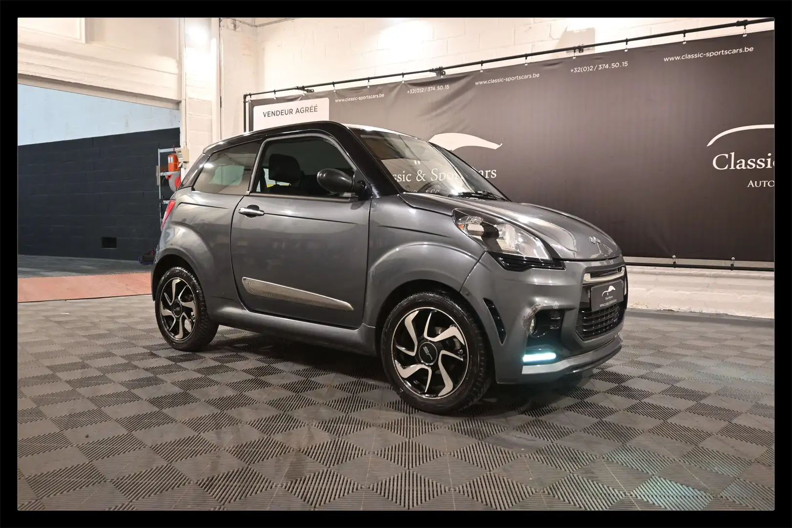 Ligier JS 50 PERMIS AM / SHADOW LOOK / LED / BLUETOOTH Gris - 1