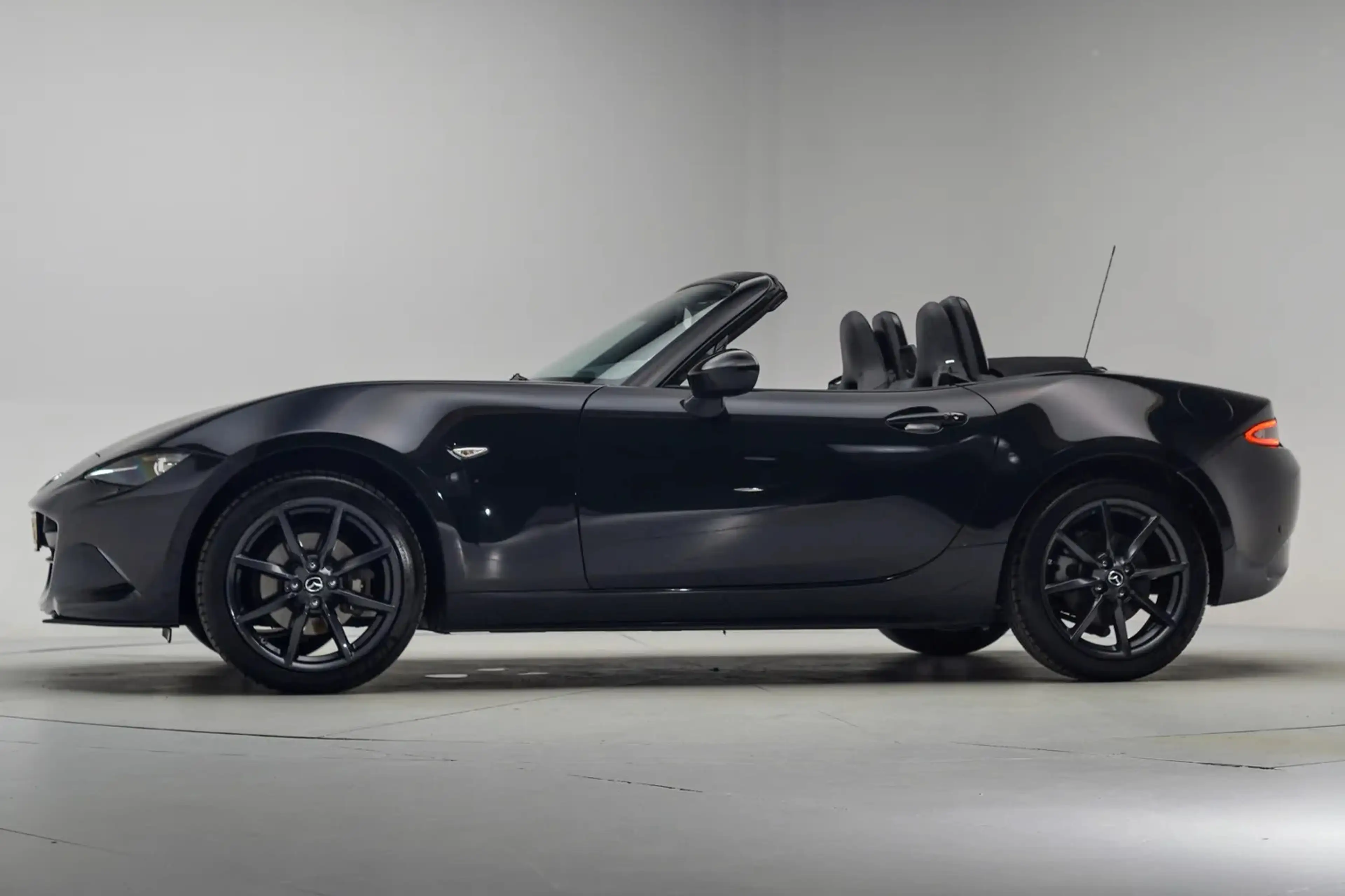 Mazda MX-5 2.0 SkyActiv-G 160 GT-M [ Navi Leder Stoelverwarmi — photo 2