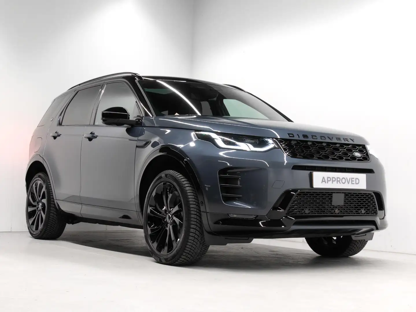 Land Rover Discovery Sport 1.5 P270e PHEV Dynamic HSE Blauw - 2
