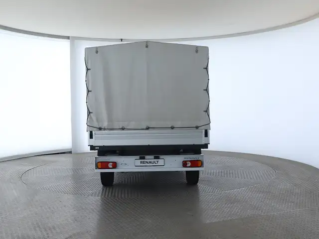 Renault Master view 5