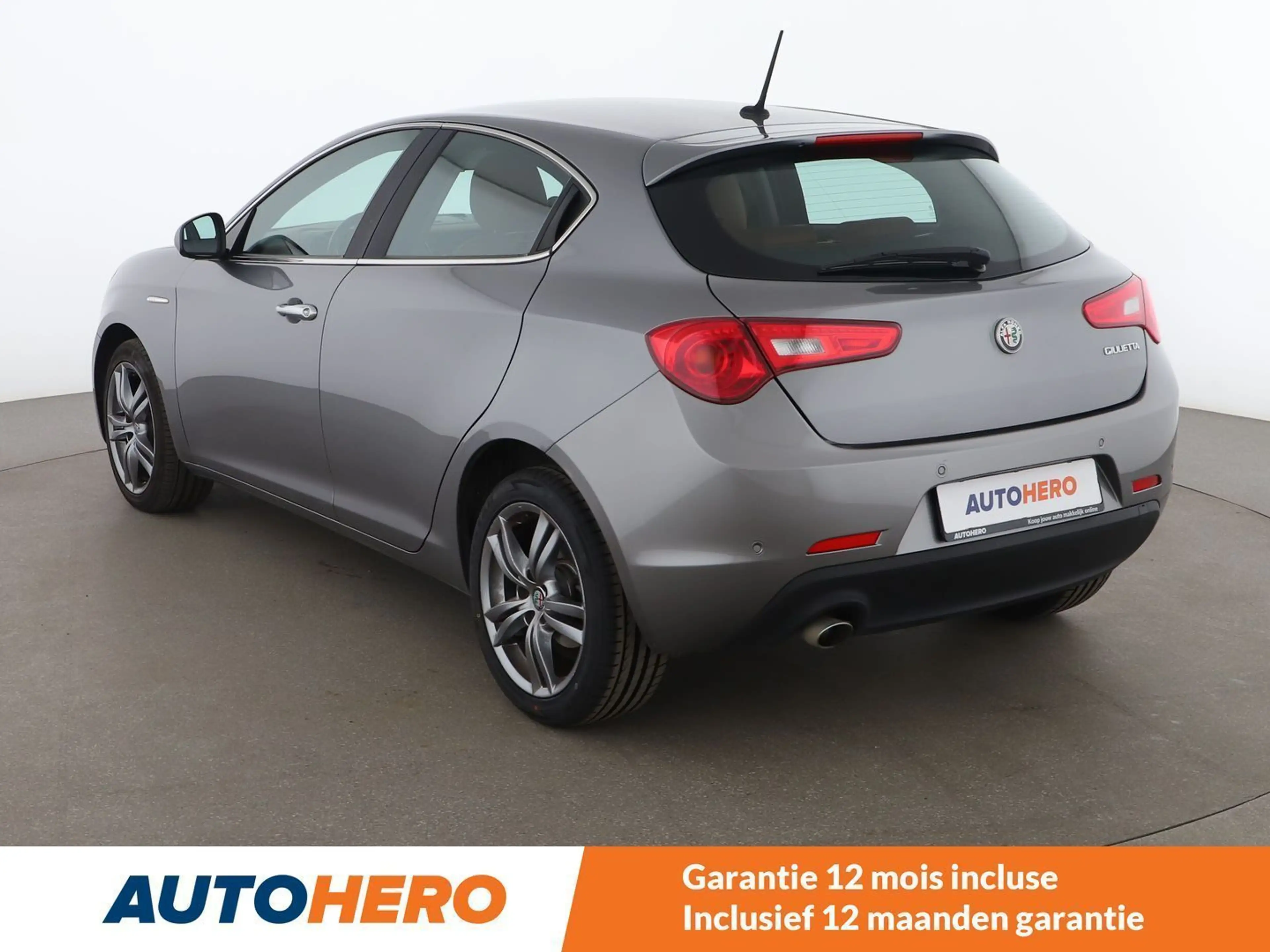 Alfa Romeo Giulietta 1.6 JTD Super — photo 4