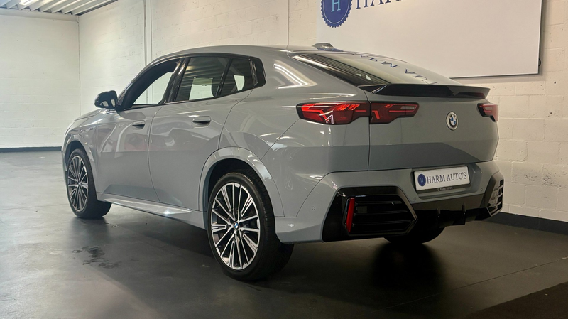 BMW X2 SDrive20i M Sport 170pk Navi / LED / Alcantara / C — photo 4