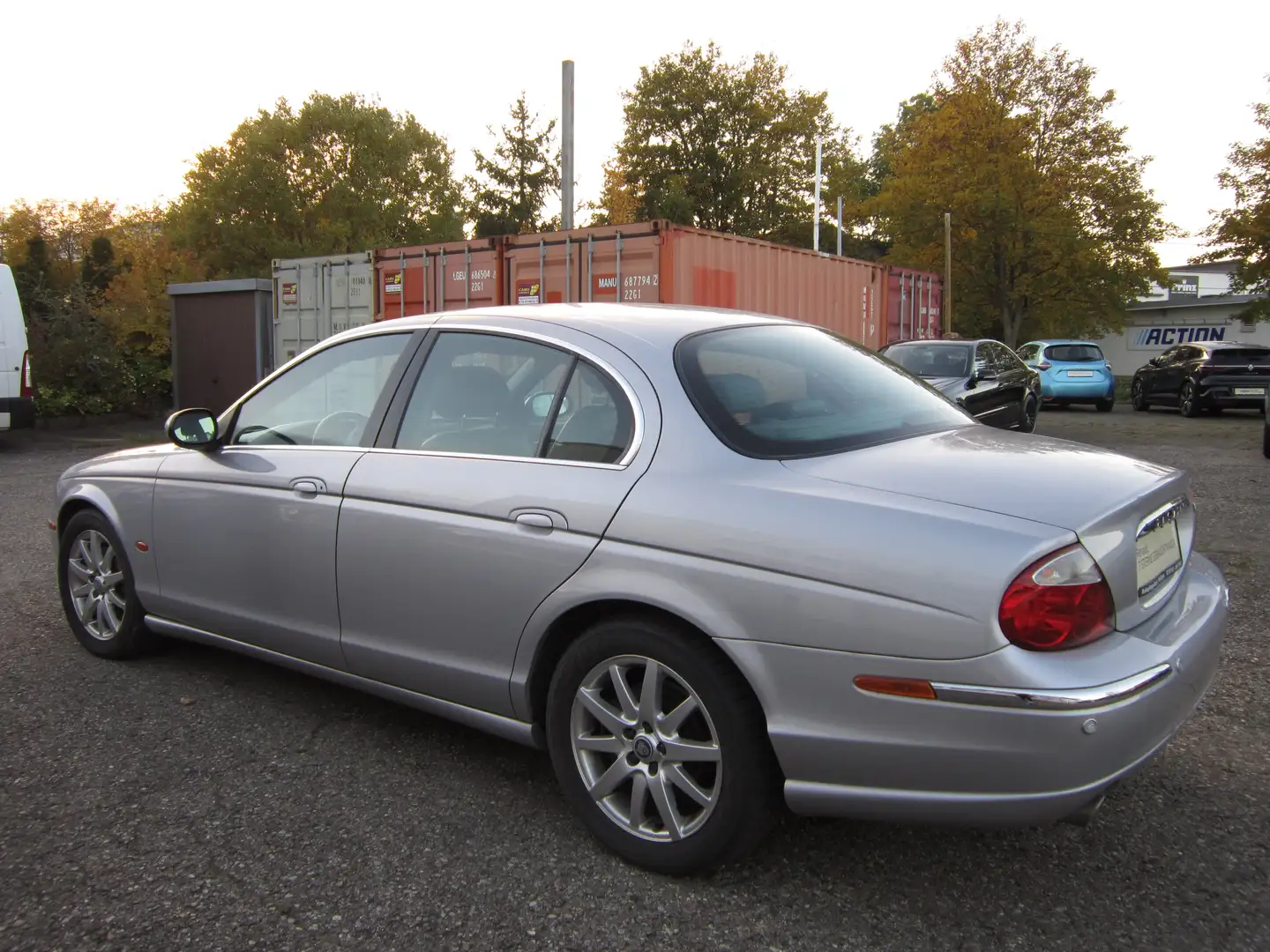 Jaguar S-Type 4.2 V8 Executive, Leder Silber - 2