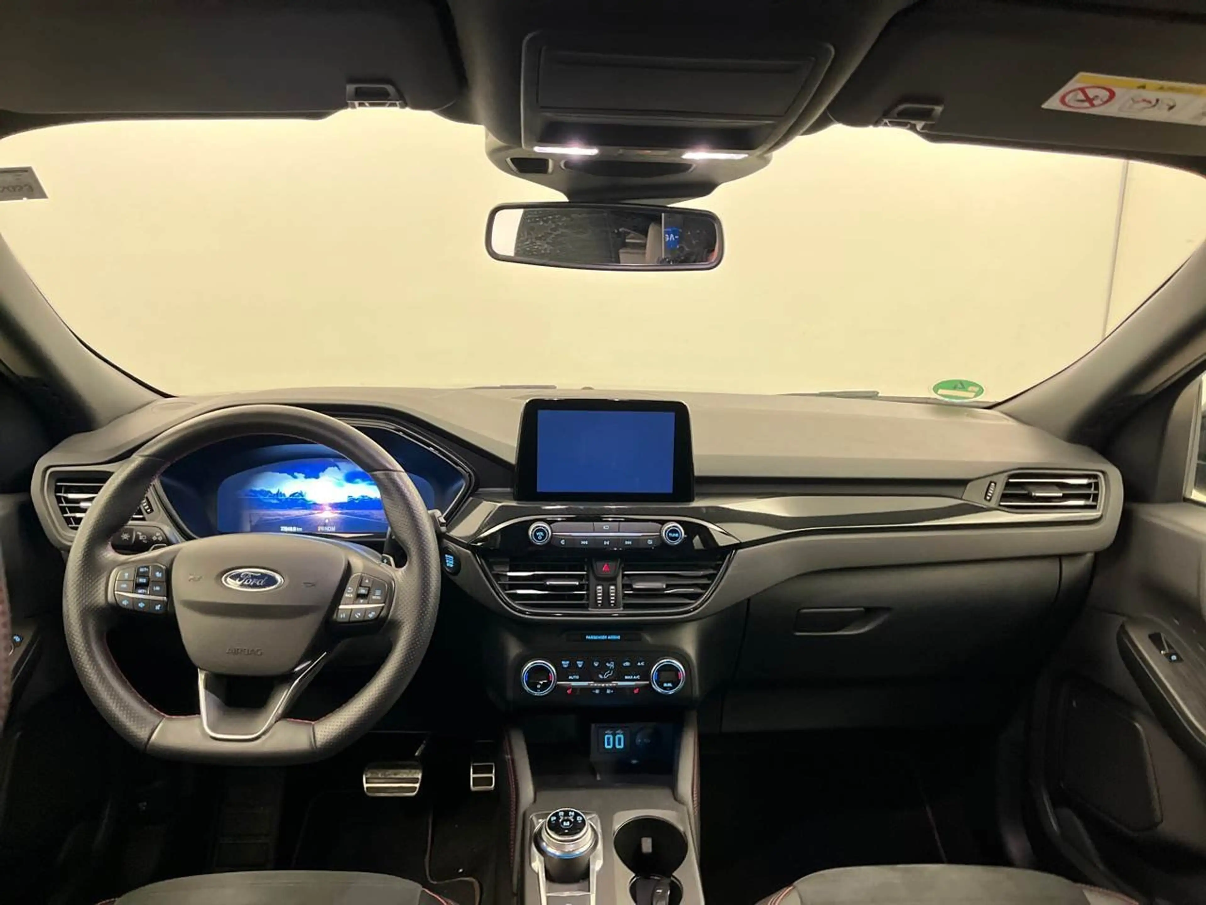 Ford Kuga 2.0 EcoBlue ST-Line X B&O AHK SpoSi StHz — photo 5