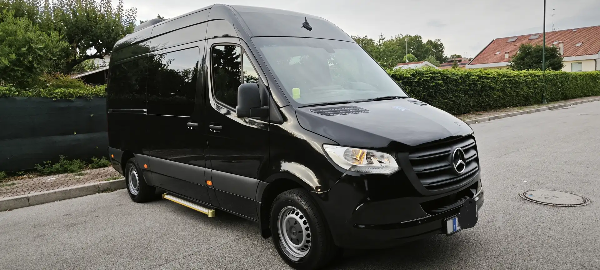 Mercedes-Benz Sprinter Nero - 2